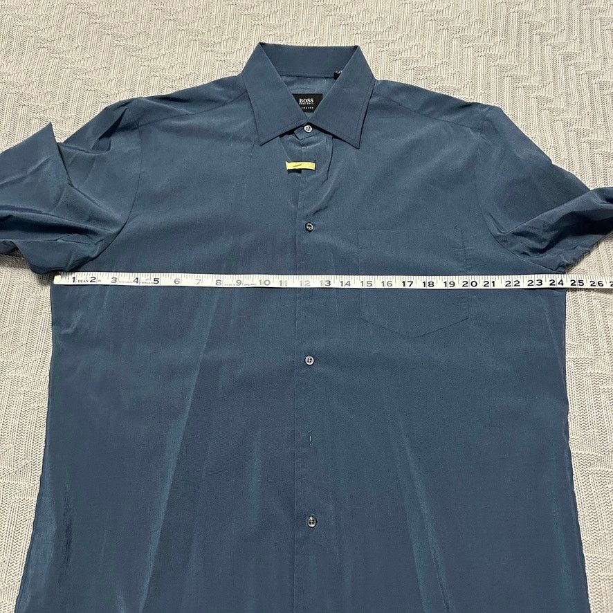 Hugo Boss Hugo Boss matte blue button down size 16.5 Size US L / EU 52-54 / 3 - 8 Thumbnail