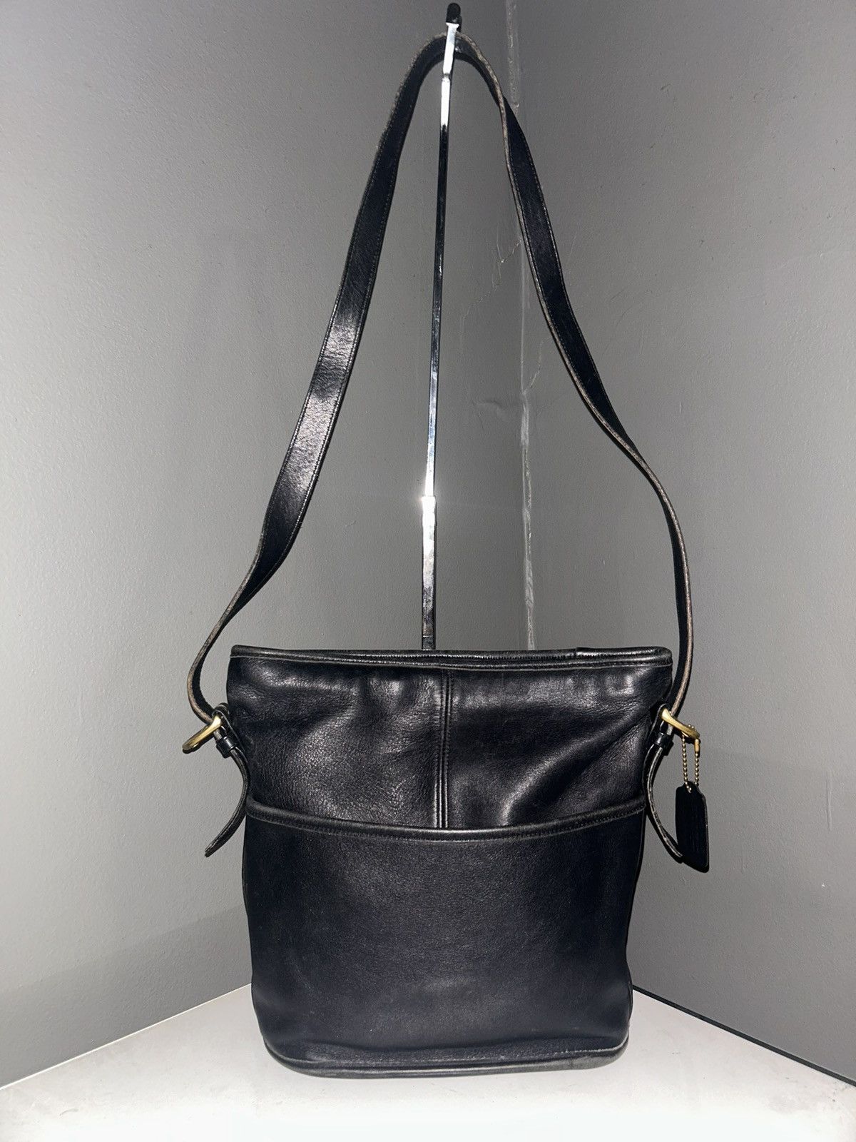 Vintage Coach Navy Blue Leather Bucket Shoulder Bag, Women's