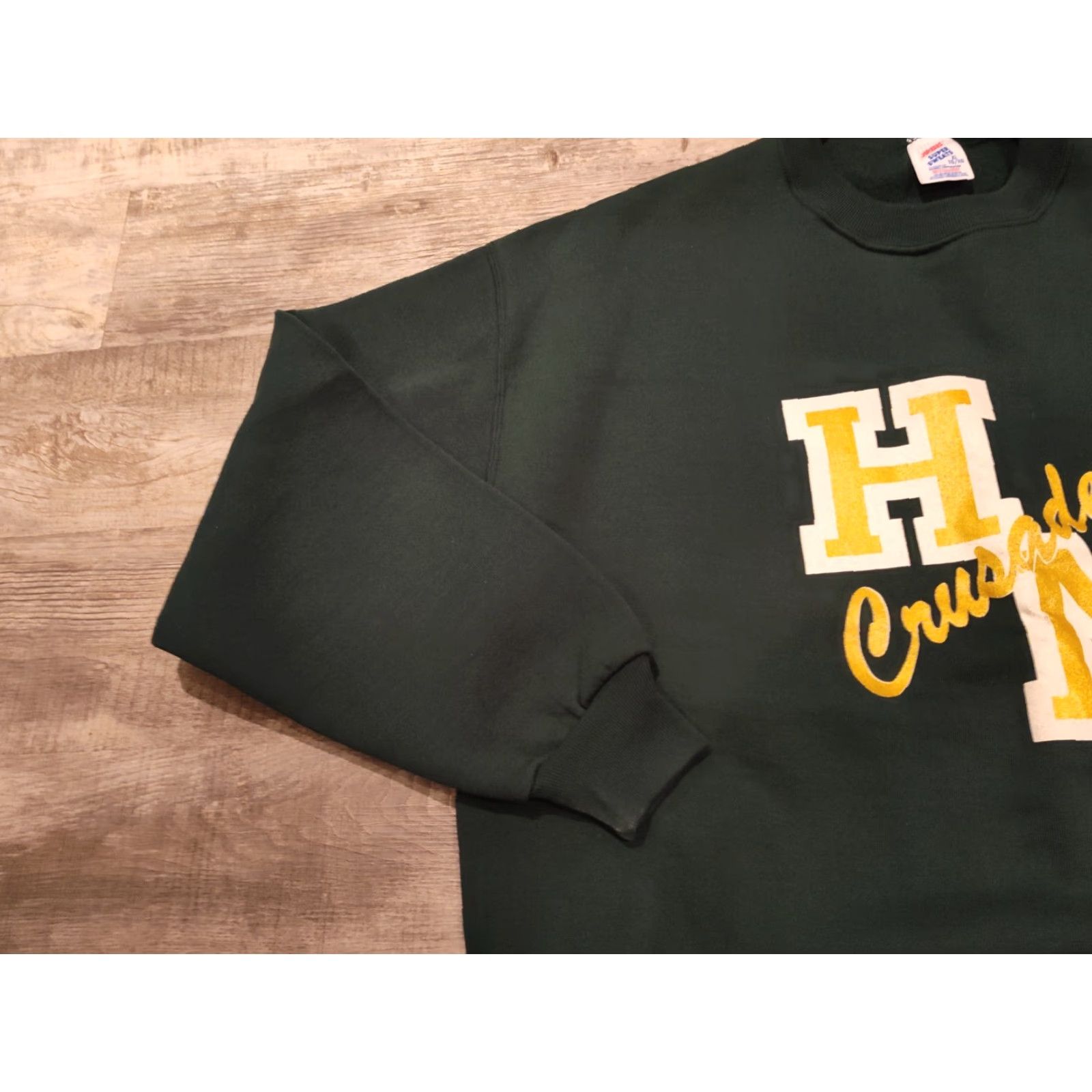 Jerzees Vintage 90's Holy Name Catholic Crusaders Sweatshirt Green Made USA Michigan EUC Brand JERZEES Size XL Cartoon? No. Size US XL / EU 56 / 4 - 4 Thumbnail