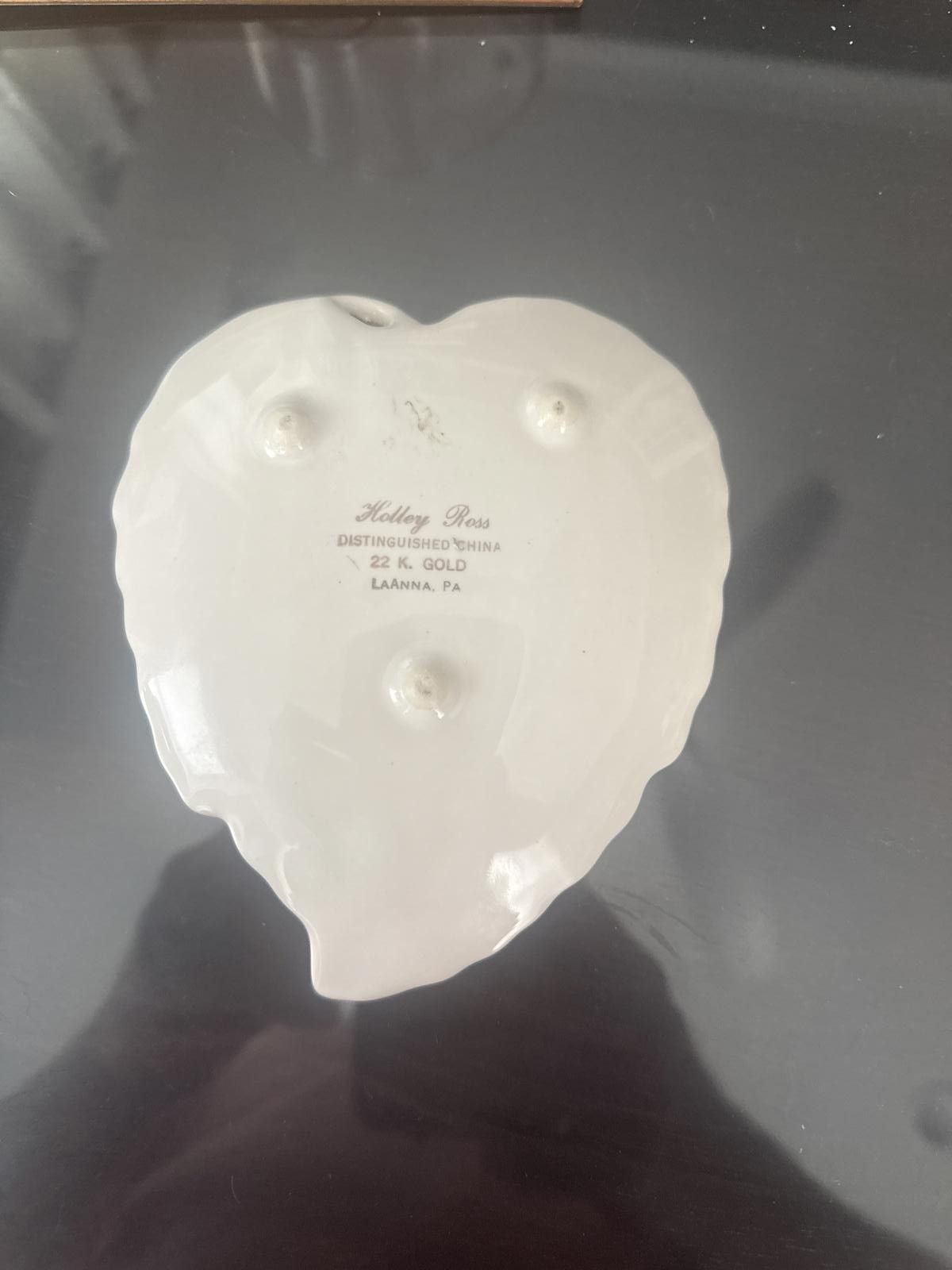 Designer Holley Ross gold leaf dish [COPY] Size ONE SIZE - 2 Thumbnail
