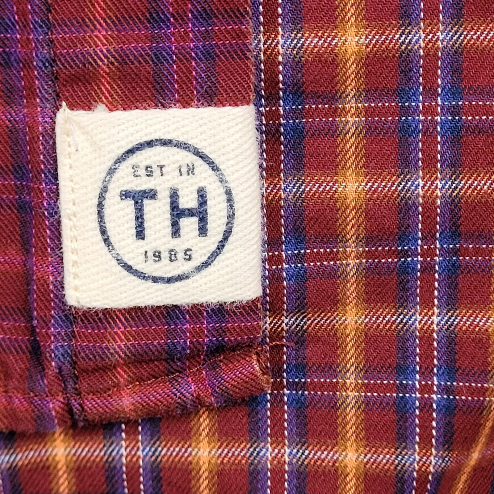 Tommy Hilfiger Tommy Hilfiger Shirt Medium Button Down Roll Tab Sleeves Size US M / EU 48-50 / 2 - 11 Thumbnail