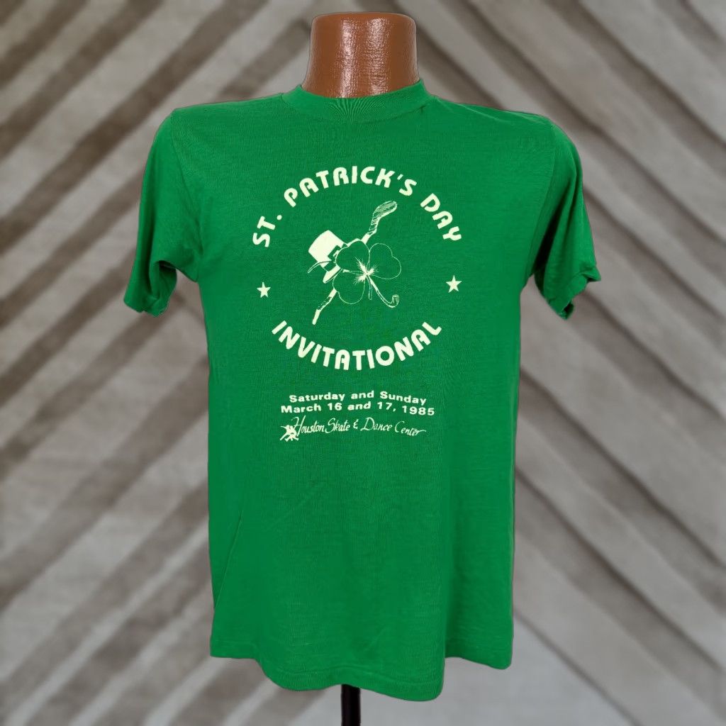 Vintage VINTAGE St Patrick's Day Shirt M Green Clover Leprechaun 1985 USA Screen Stars Men's T-Shirt Size US M / EU 48-50 / 2 - 1 Thumbnail