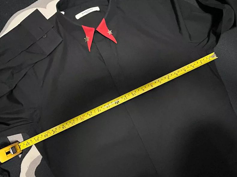 Givenchy Givenchy Shirt with classic black five-pointed star rivet Size US XL / EU 56 / 4 - 5 Thumbnail