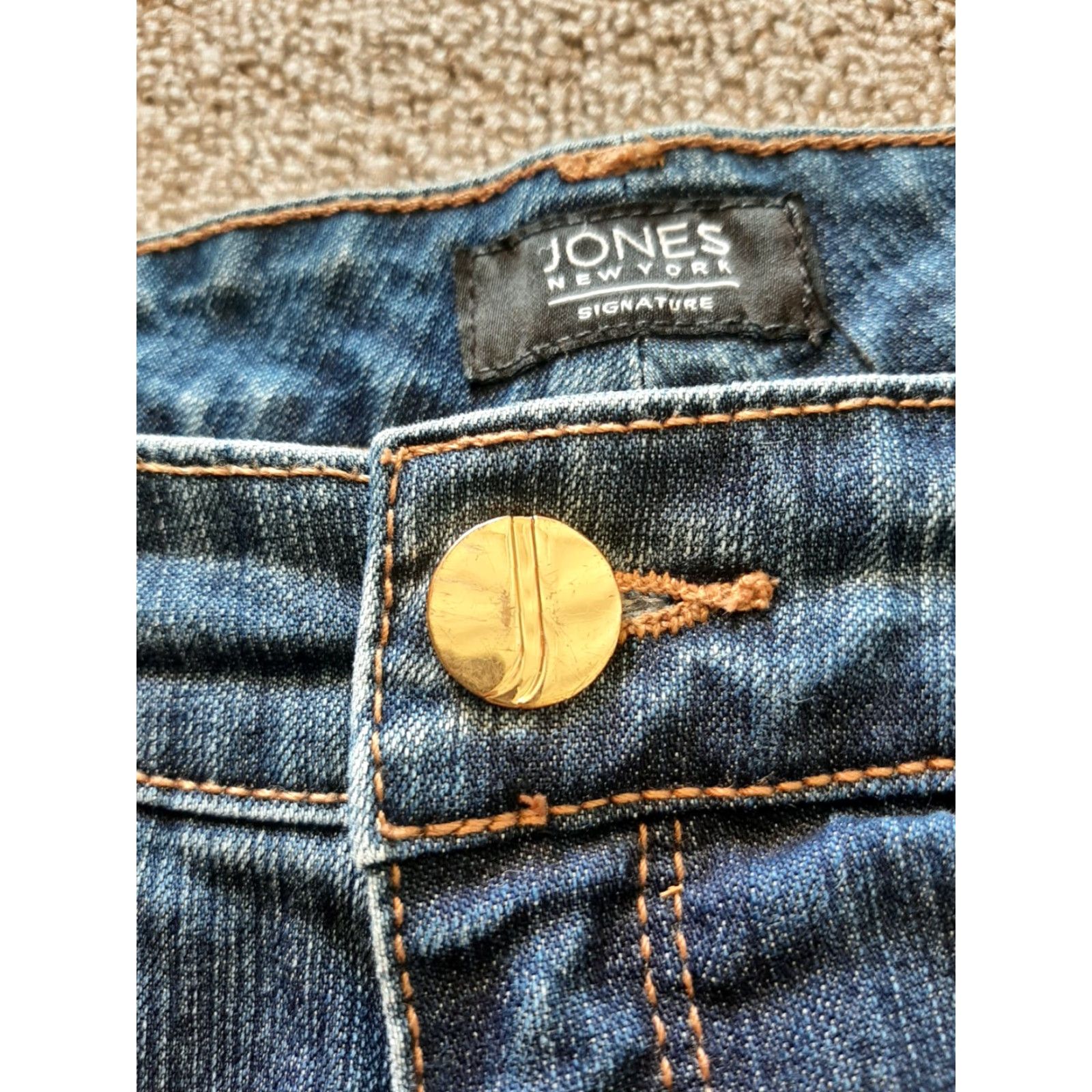 Jones New York Jones New York Blue Petites Women 8P Lexington Ankle High Definition capris Capris Jeans Slim Fit 5-Pocket Denim Casual Womens Size ONE SIZE - 4 Thumbnail