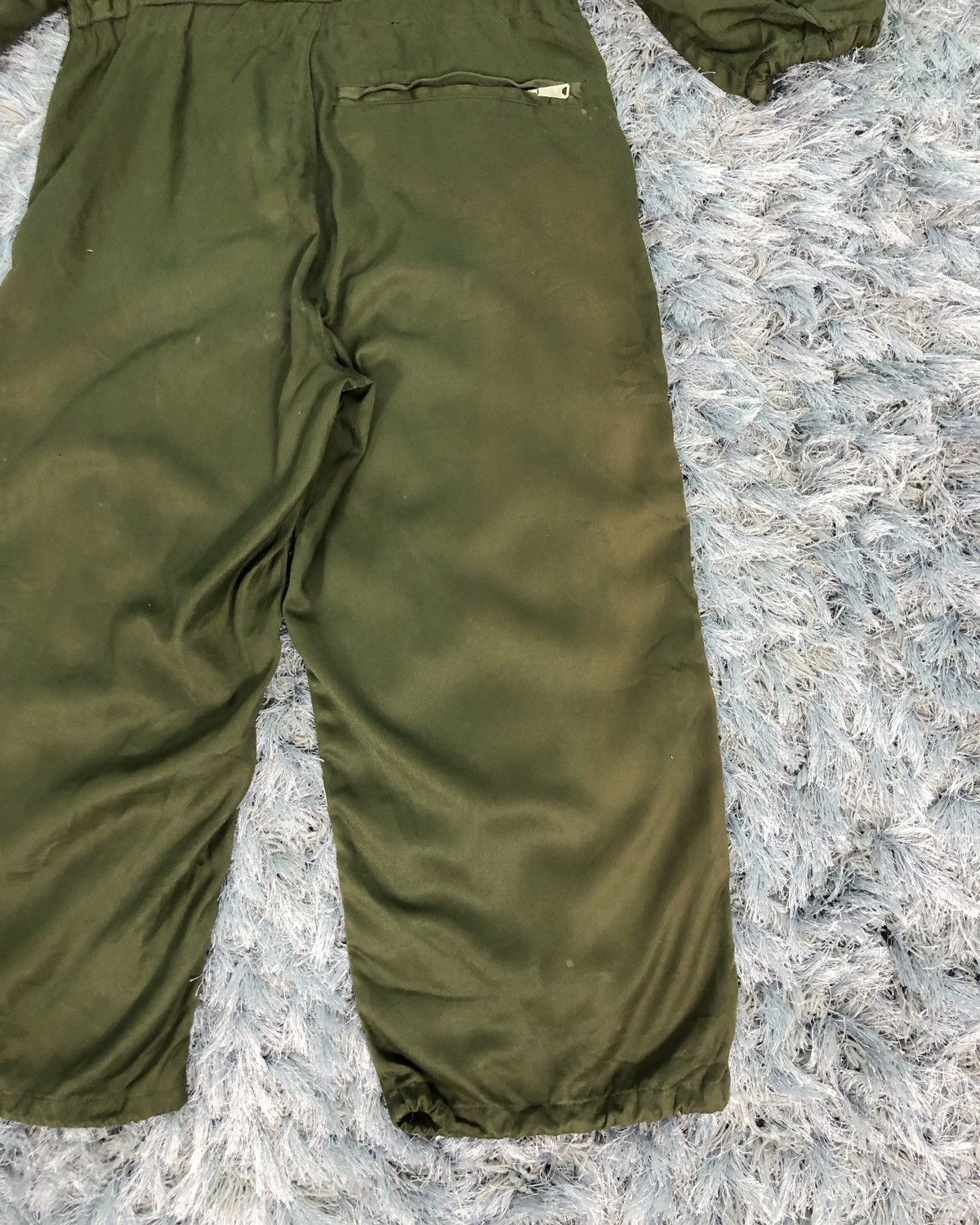 Vintage Rare Vintage Military Pilots Coveralls Jumpsuit Size US 39 - 11 Thumbnail