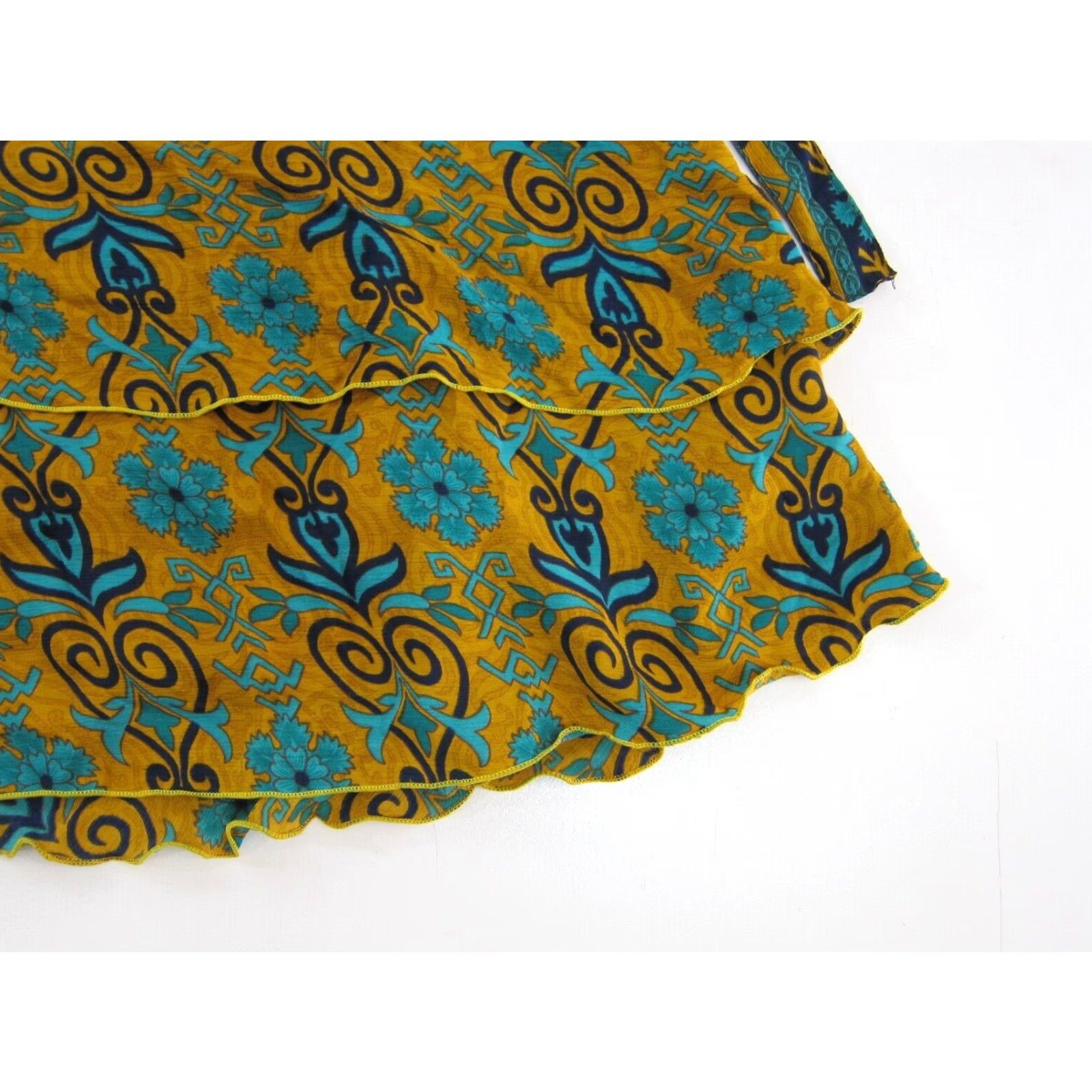 Vintage VINTAGE India Silk Green Yellow Blue Floral Paisley Reversible Wrap Skirt Small Size 28" / US 6 / IT 42 - 5 Thumbnail