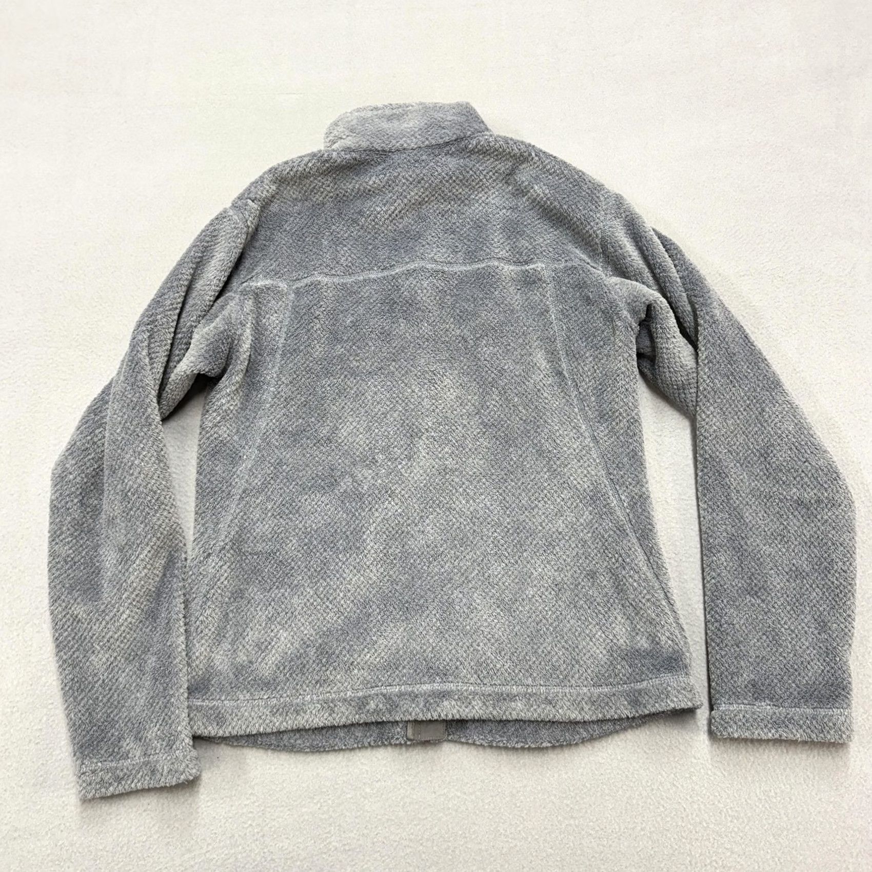 Patagonia Patagonia Jacket Womens Small Gray Full Zip Fleece Cozy Outdoor Thermal Lightweight Pocketed Short Zipper Logo Vintage-style? Size S / US 4 / IT 40 - 6 Thumbnail
