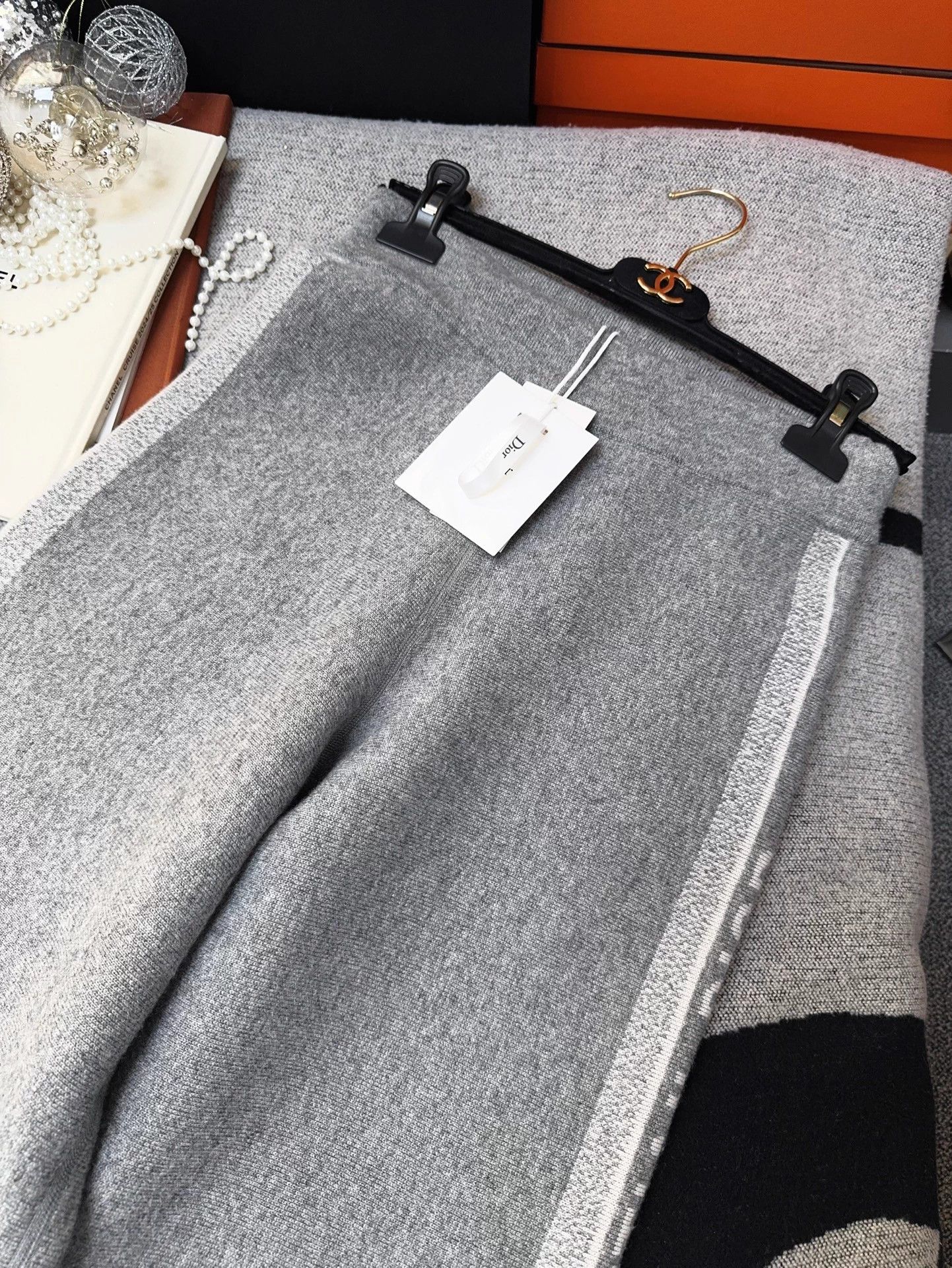 Dior Dior Gray Side Logo Cashmere Wide Leg Casual Pants 36 Size 26" / US 2 / IT 38 - 4 Thumbnail