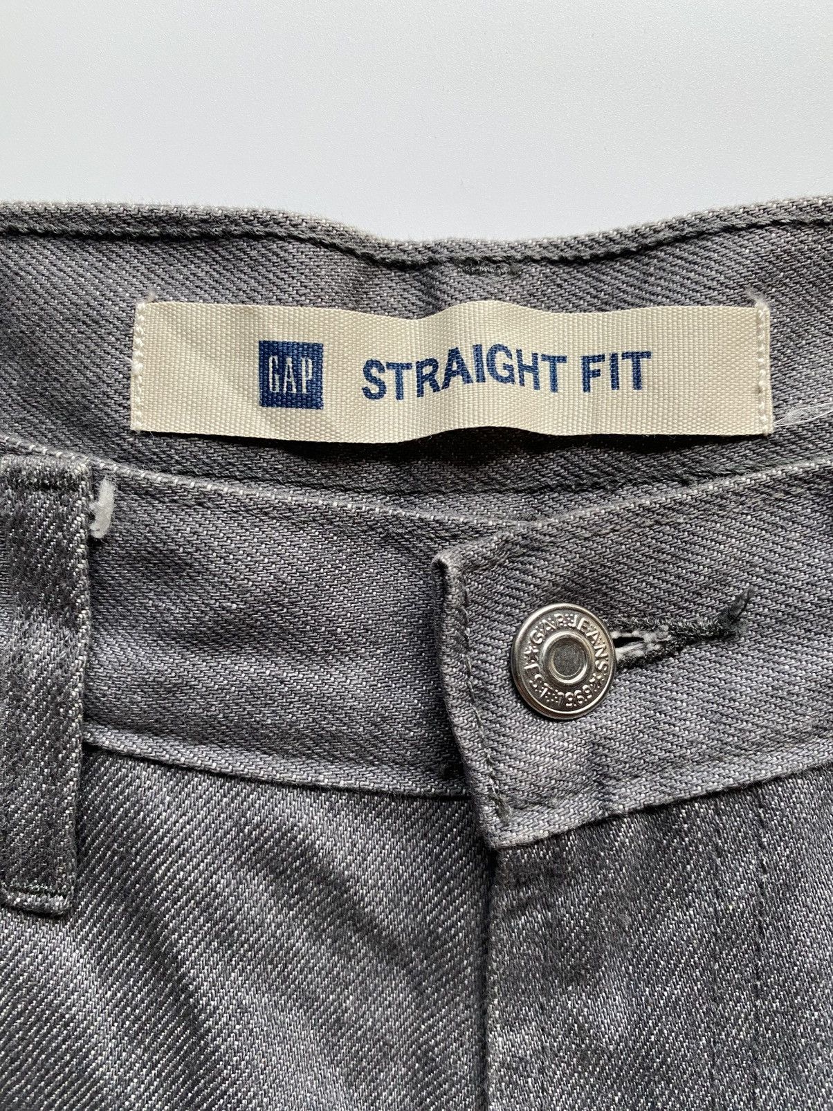 Gap GAP STRAIGHT FIT Size US 31 - 5 Thumbnail