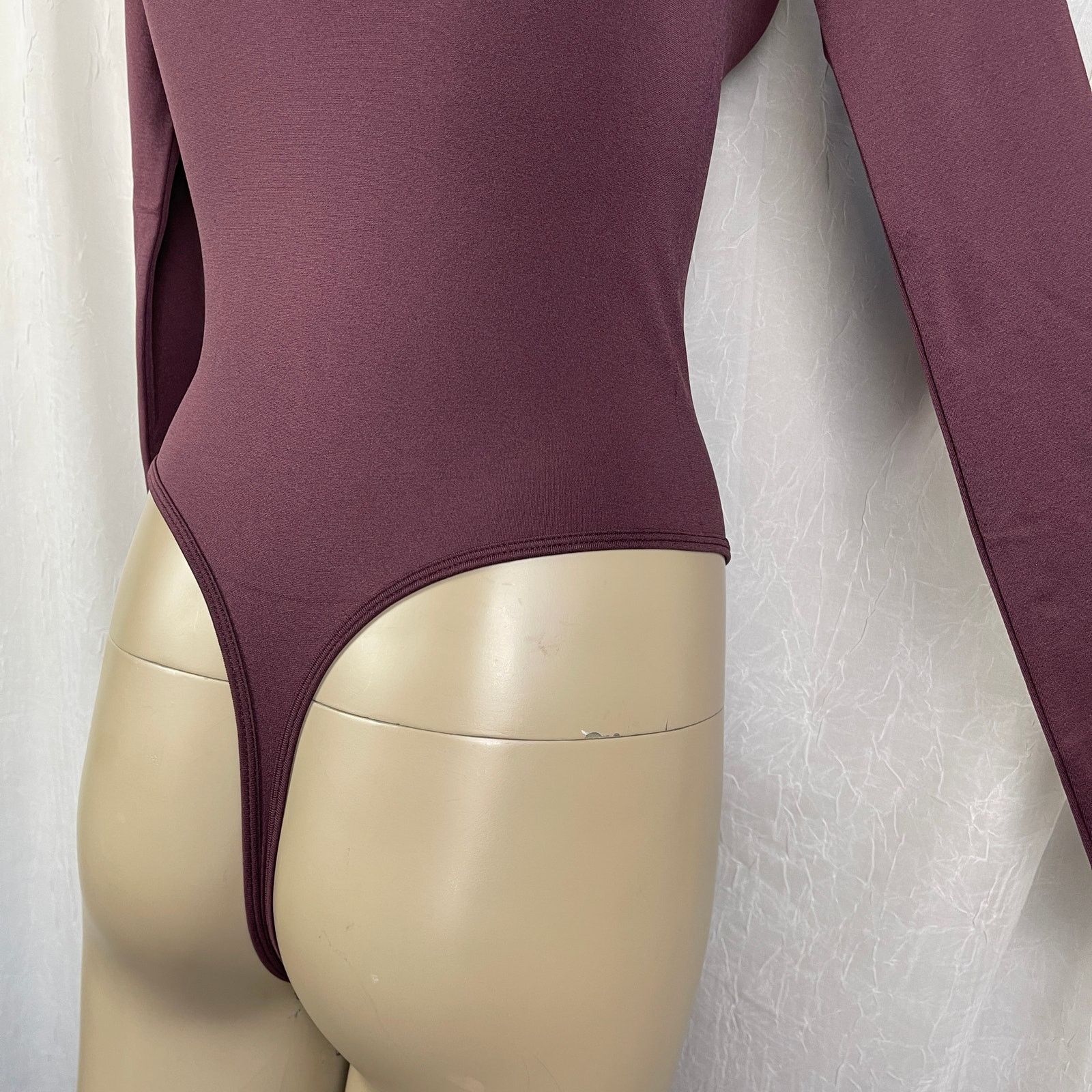 Forever 21 Forever 21 Sculpt Butter Seamless Thong Bodysuit Merlot NWT Size S / US 4 / IT 40 - 12 Thumbnail