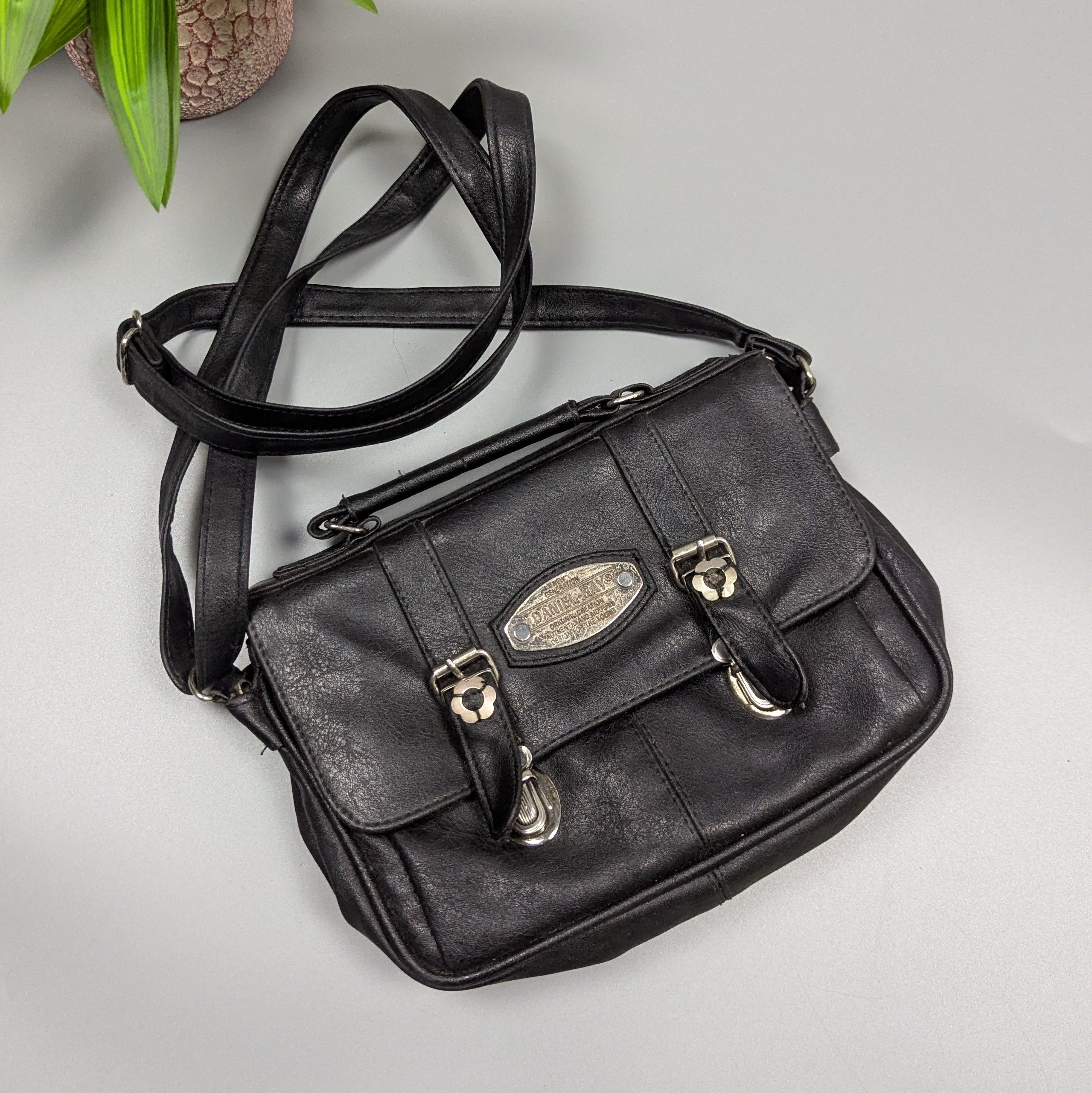 Vintage Vintage Daniel Ray Black Leather Shoulder Bag Size ONE SIZE - 19 Thumbnail