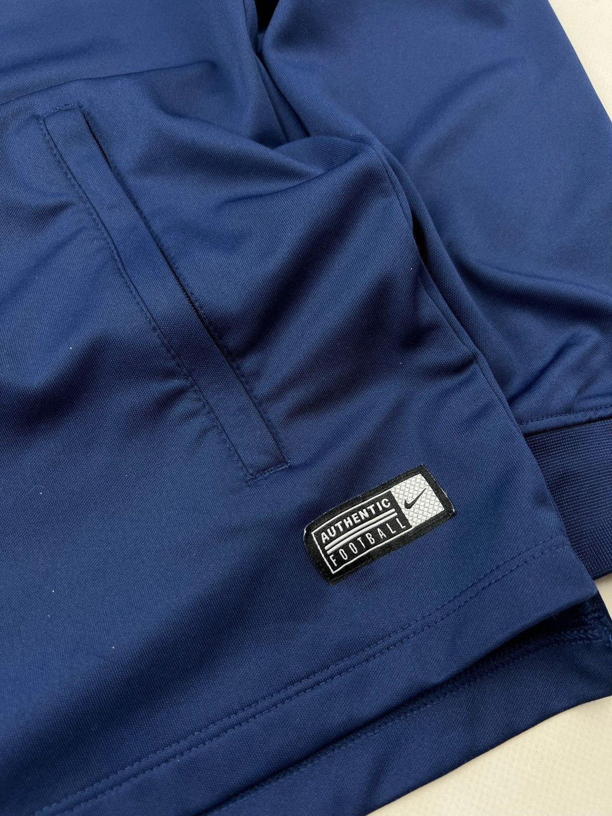 Nike Tottenham Hotspur Nike soccer football jumper training shirt Size US M / EU 48-50 / 2 - 5 Thumbnail