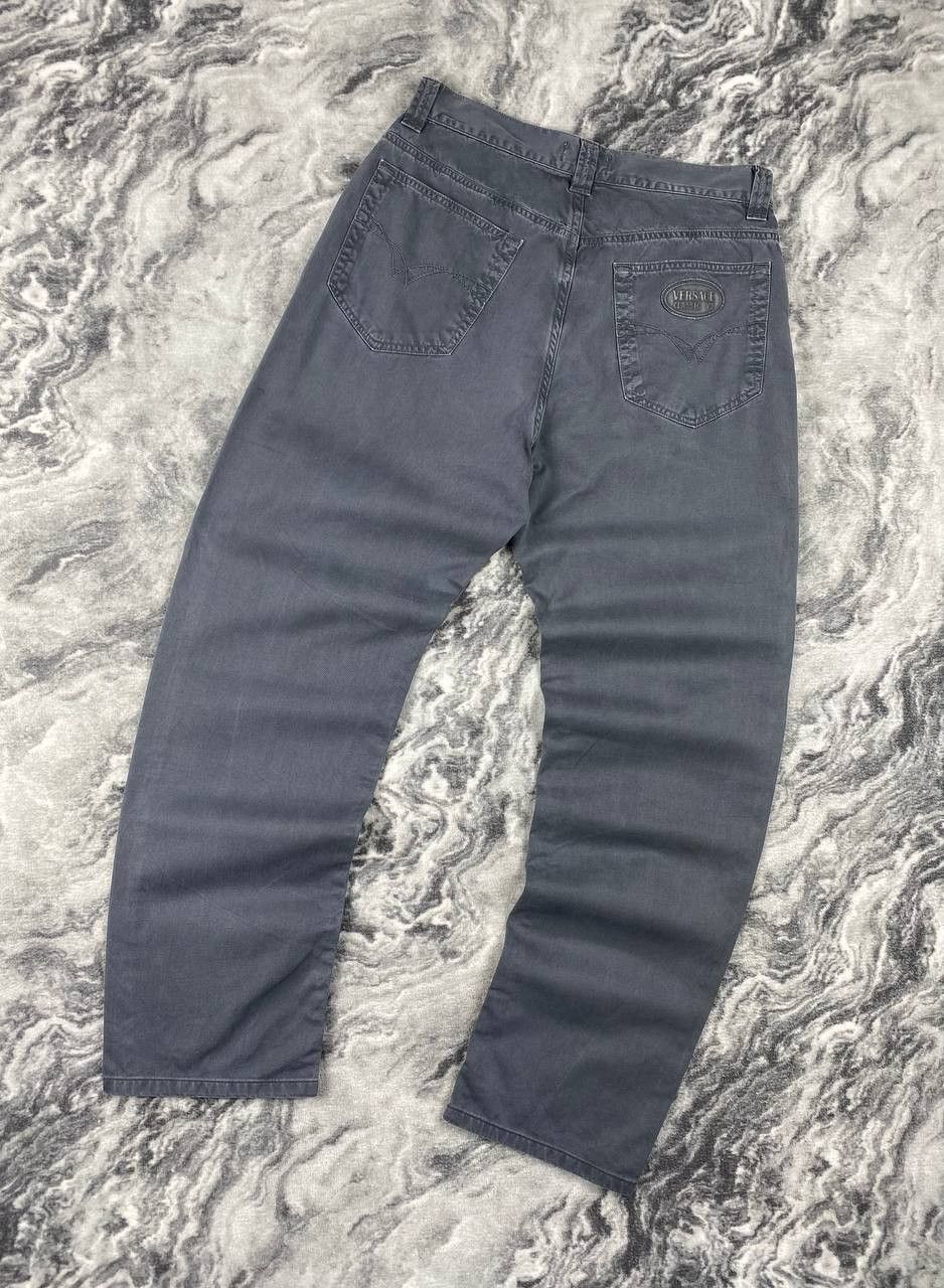 Versace Versace Classic V2 Jeans Men Size 32 Blue Size US 32 / EU 48 - 1 Thumbnail