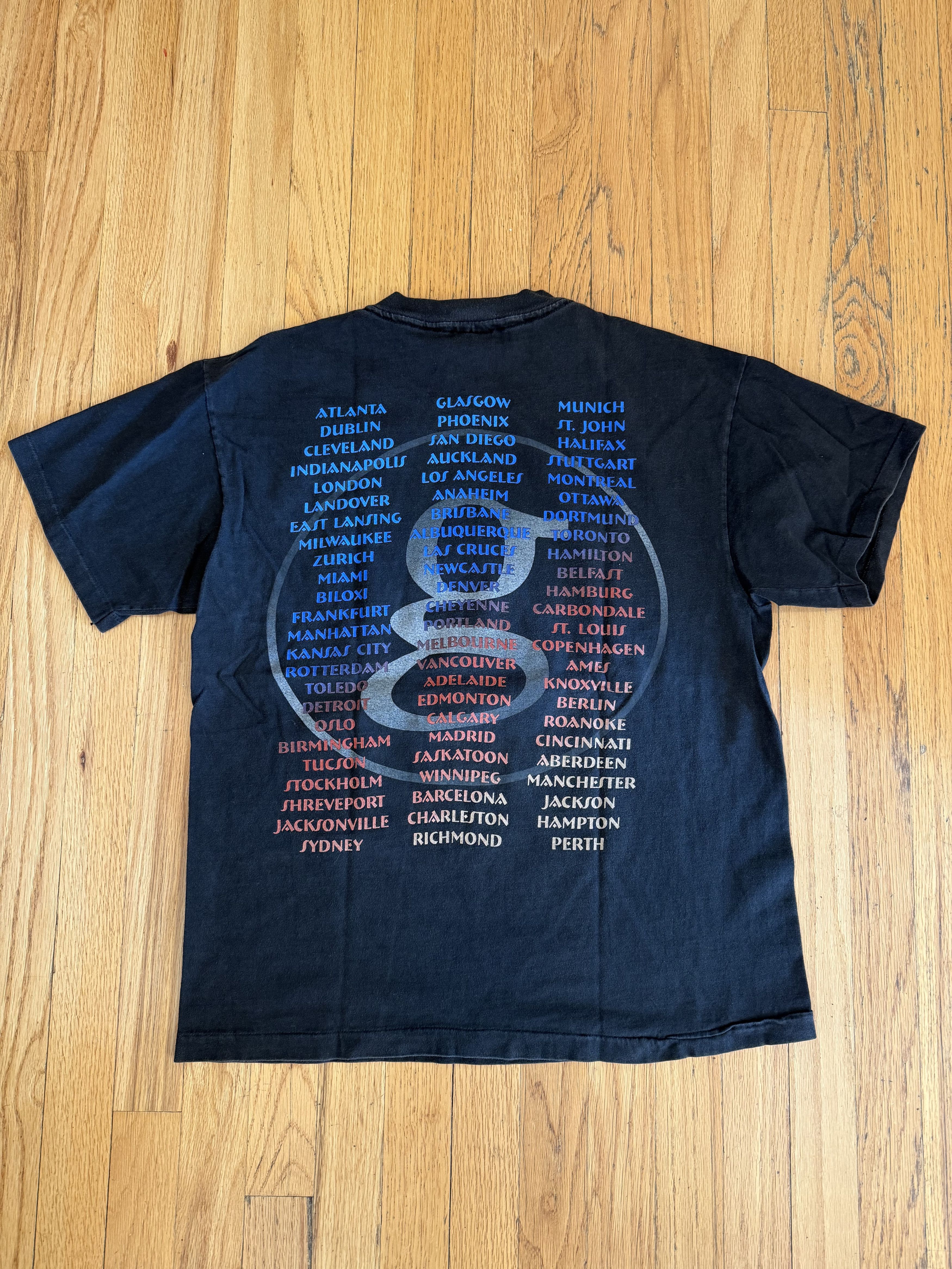 Band Tees Vintage Garth Brooks Fresh Horses 1995 Band Tour Graphic Tee Size US L / EU 52-54 / 3 - 8 Thumbnail