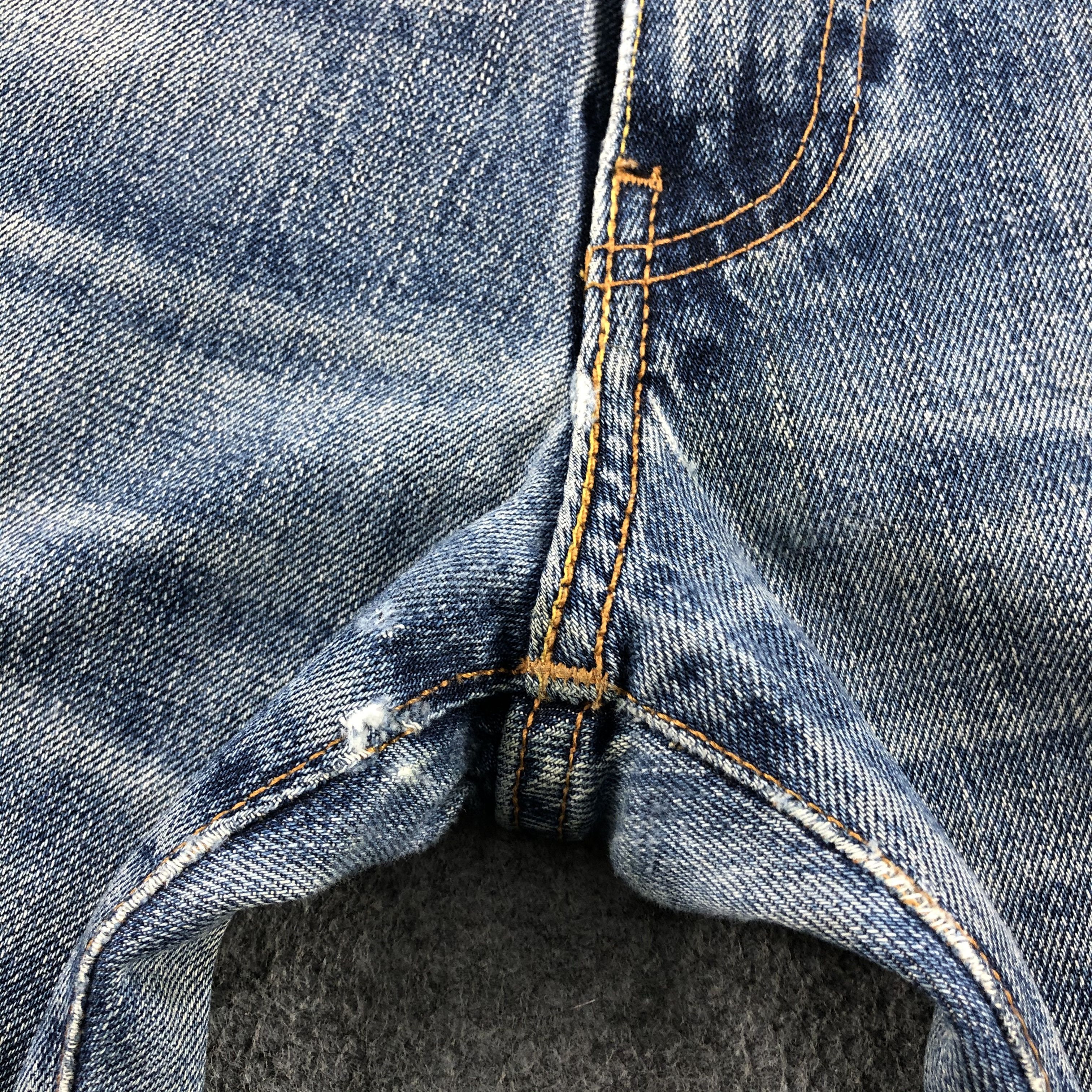 Levi's Vintage Blue Wash Levis 503 Jeans-J1779 Size US 31 - 9 Thumbnail
