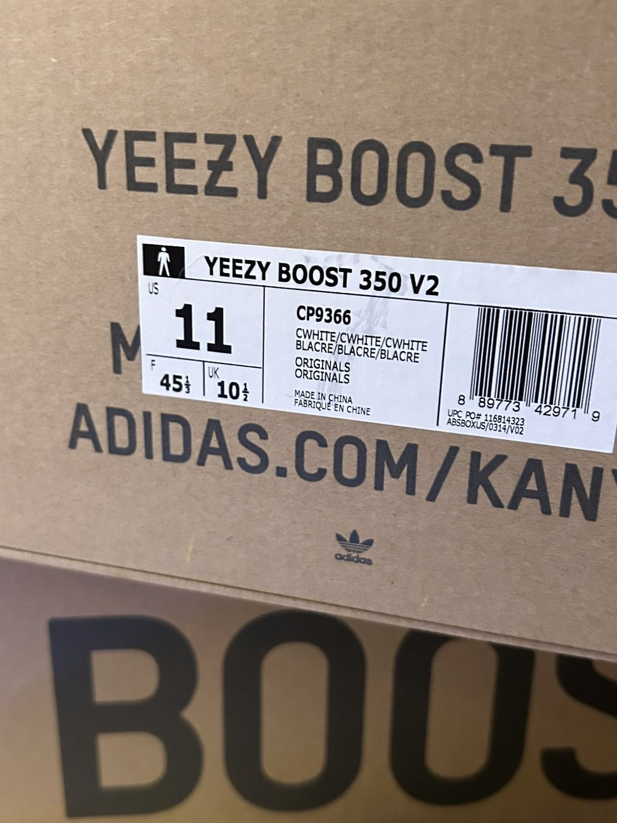 Adidas Yeezy 350 white cream NEW Size US 11 / EU 44 - 7 Thumbnail