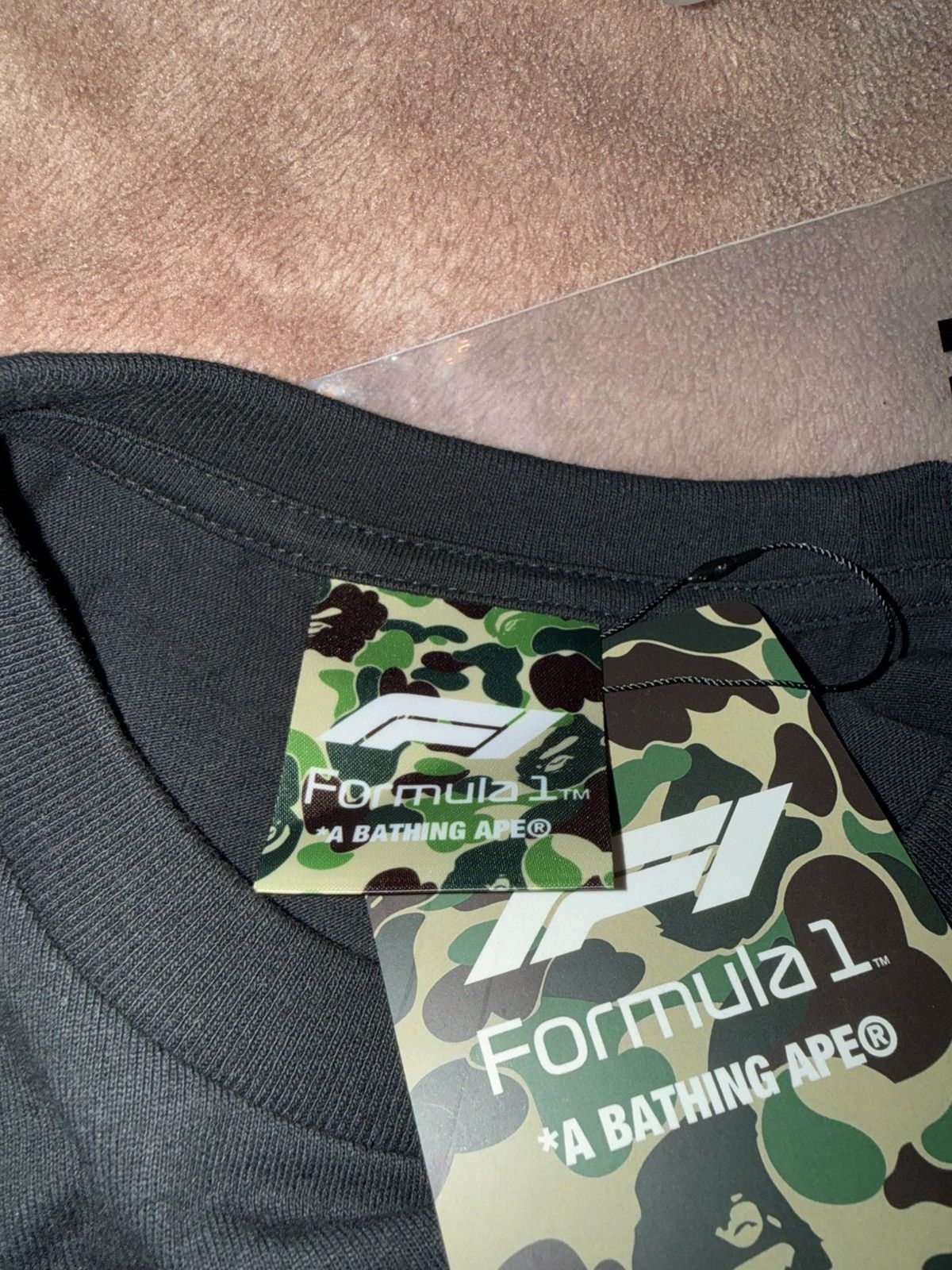 Bape BAPE x F1 Baby Milo Photo Tee Size US M / EU 48-50 / 2 - 8 Thumbnail