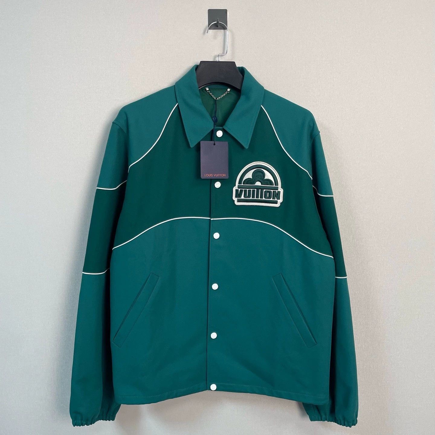 Louis Vuitton louis vuitton embroidered letter jacket Size US L / EU 52-54 / 3 - 1 Thumbnail