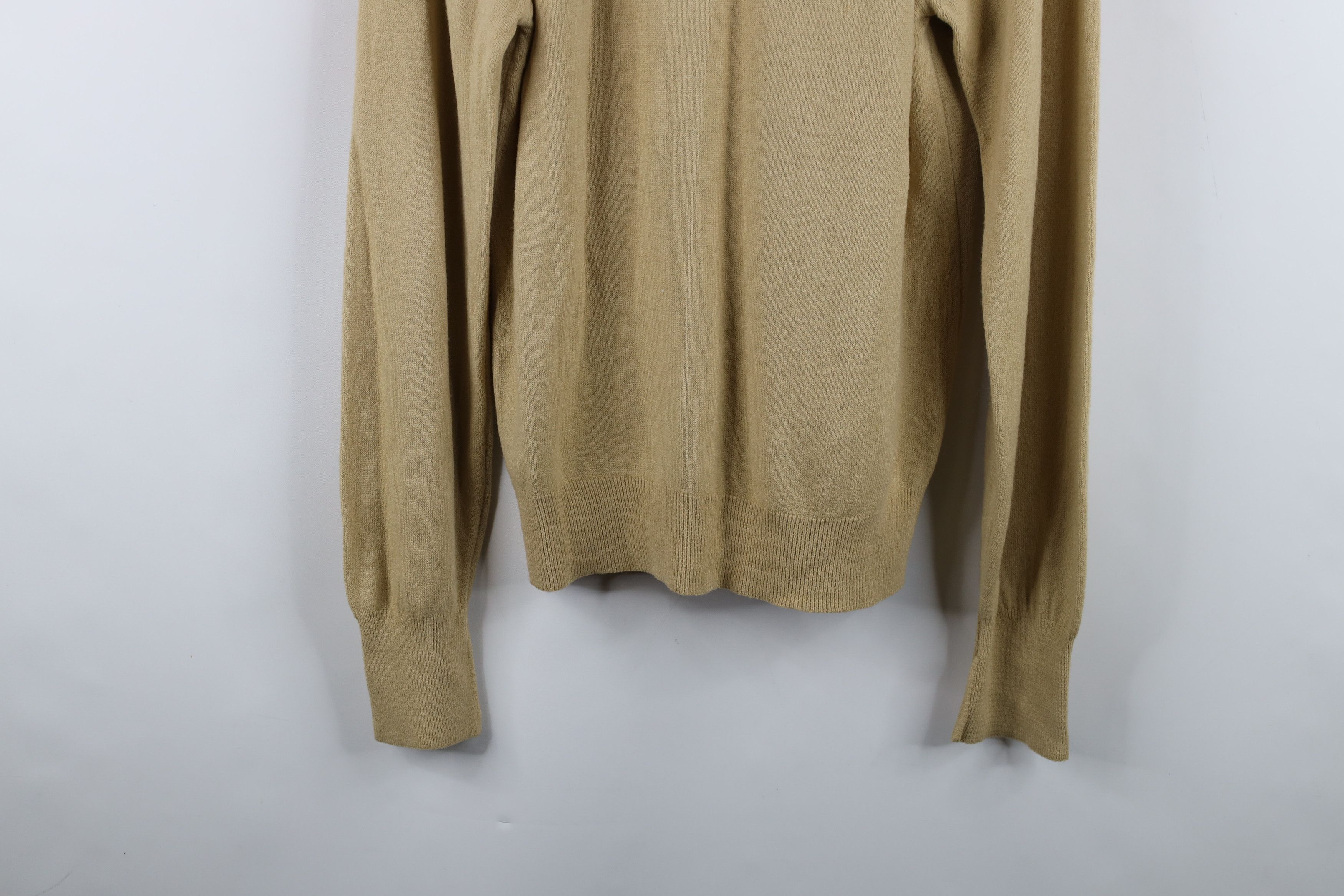 Vintage Vintage 70s Streetwear Knit V-Neck Sweater Beige Khaki USA Size US M / EU 48-50 / 2 - 14 Thumbnail