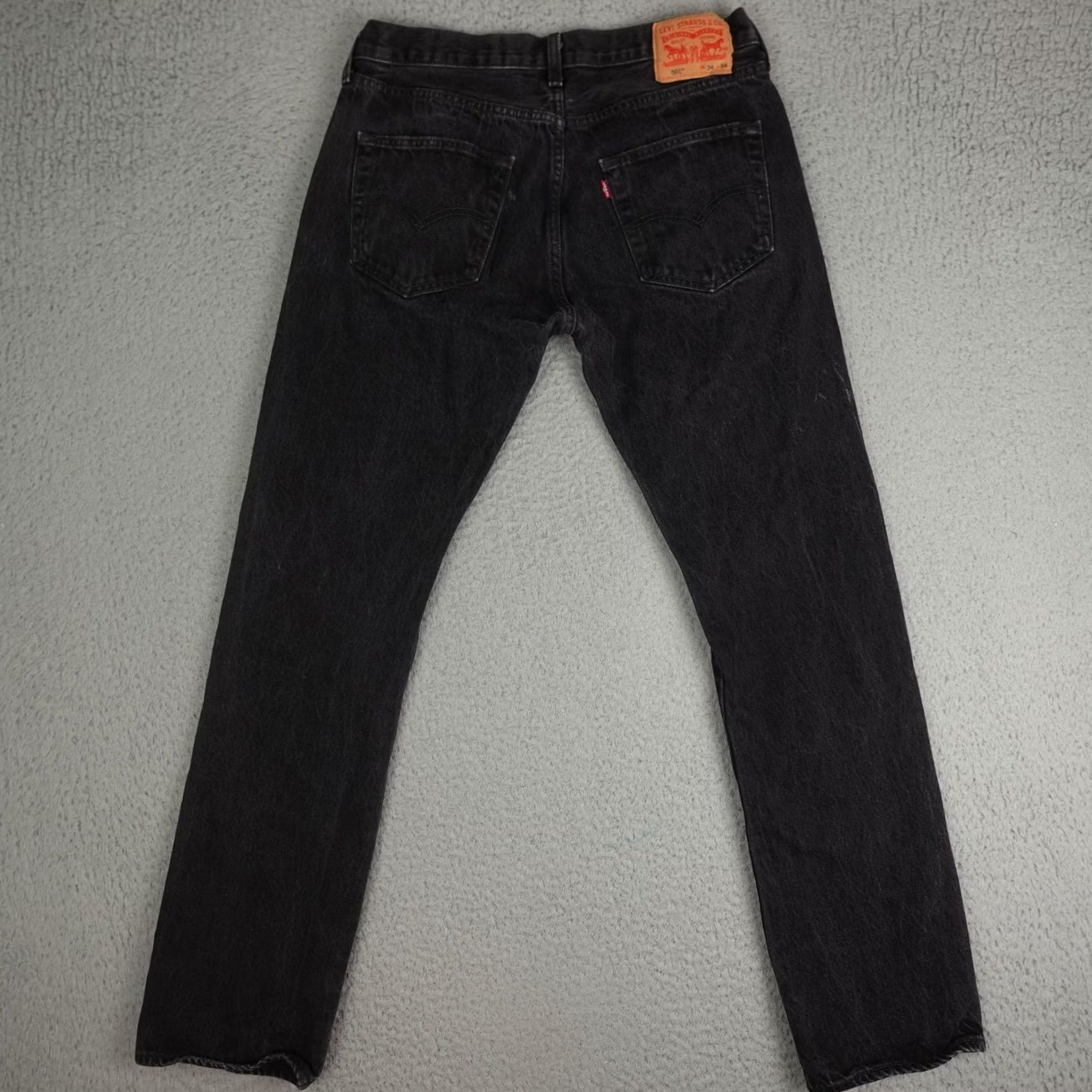 Levi's Levi's 501 Jeans Mens 34x34 Black Denim Button Fly Straight Leg Regular Inseam 32 Mens Jeans NYC Vintage N/A Size US 34 / EU 50 - 2 Thumbnail