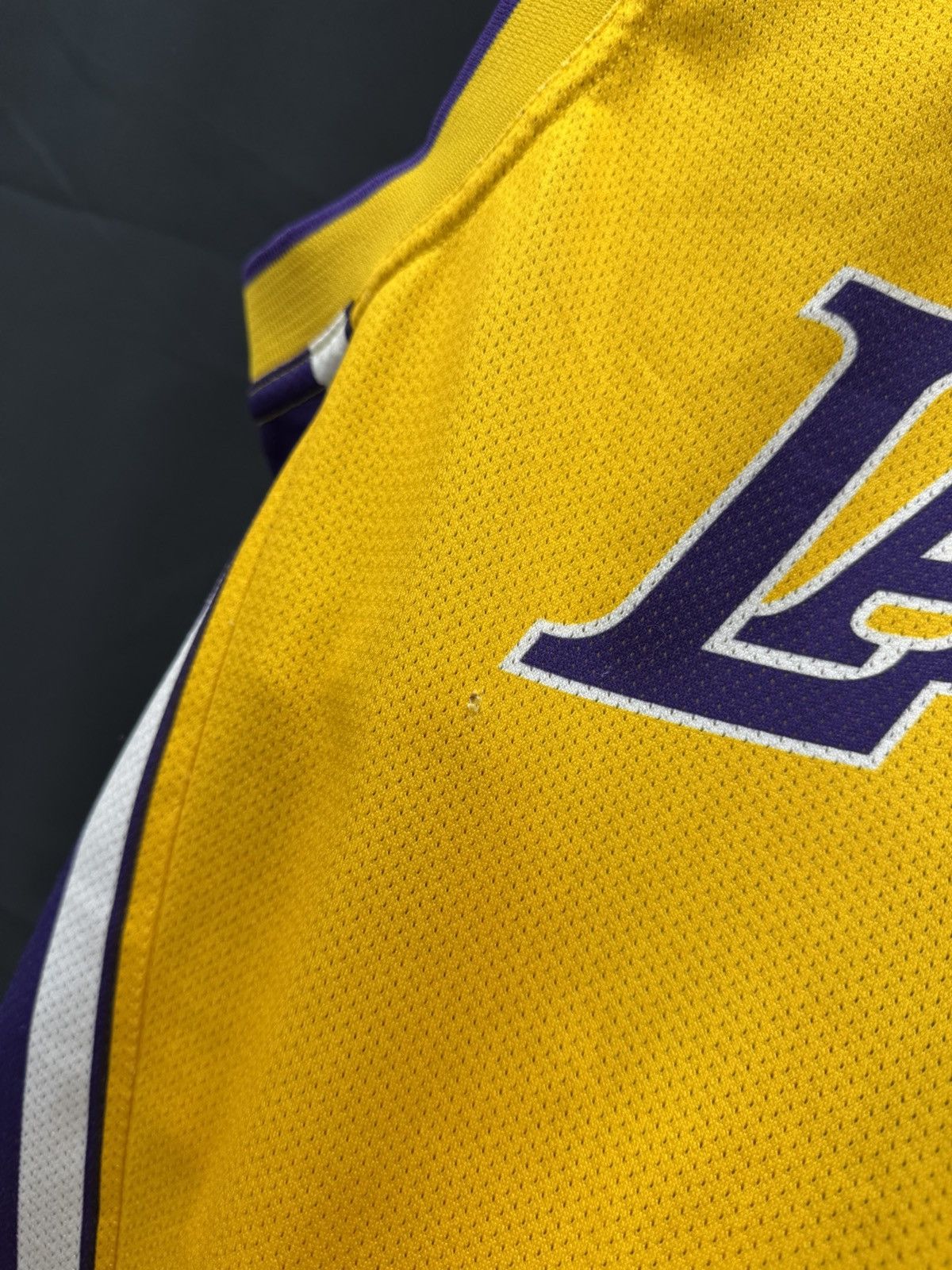 NBA Vintage Los Angeles Lakers #8 Kobe Bryant Jersey NBA Legend Size US M / EU 48-50 / 2 - 20 Thumbnail