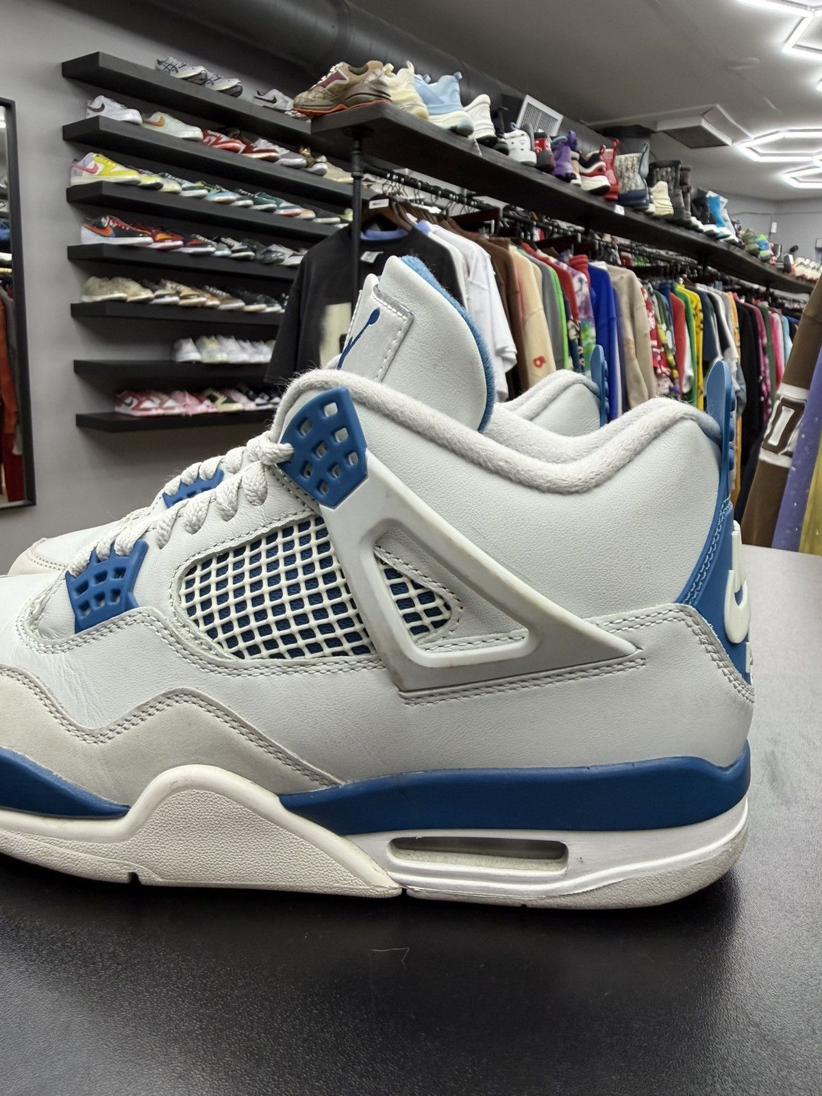 Jordan Brand Size 8.5 - Jordan 4 Military Blue Size US 8.5 / EU 41-42 - 5 Thumbnail