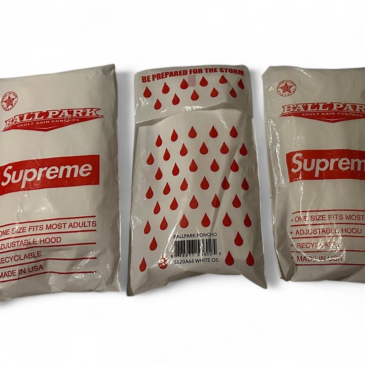 Supreme Supreme SS20 Gift Poncho Size ONE SIZE - 1 Thumbnail