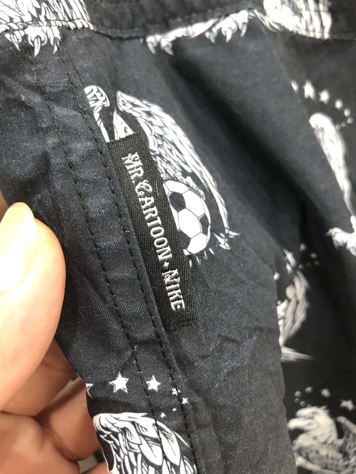 Nike Nike X Mr.Cartoon Board Shorts Size US 30 / EU 46 - 5 Thumbnail