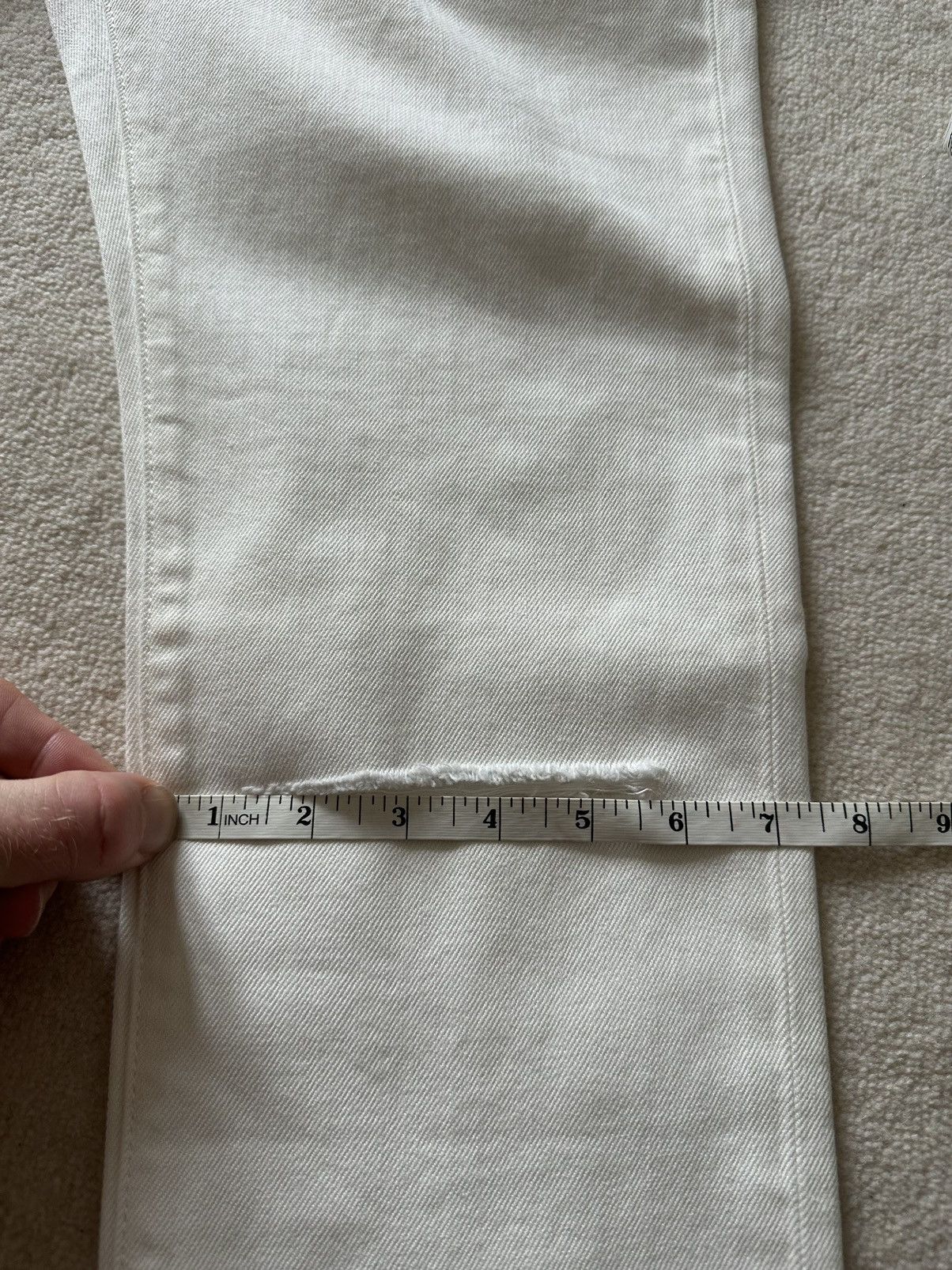 Saint Laurent Paris FW16 Saint Laurent knee slit ripped white jeans Hedi slimane Size US 32 / EU 48 - 5 Thumbnail