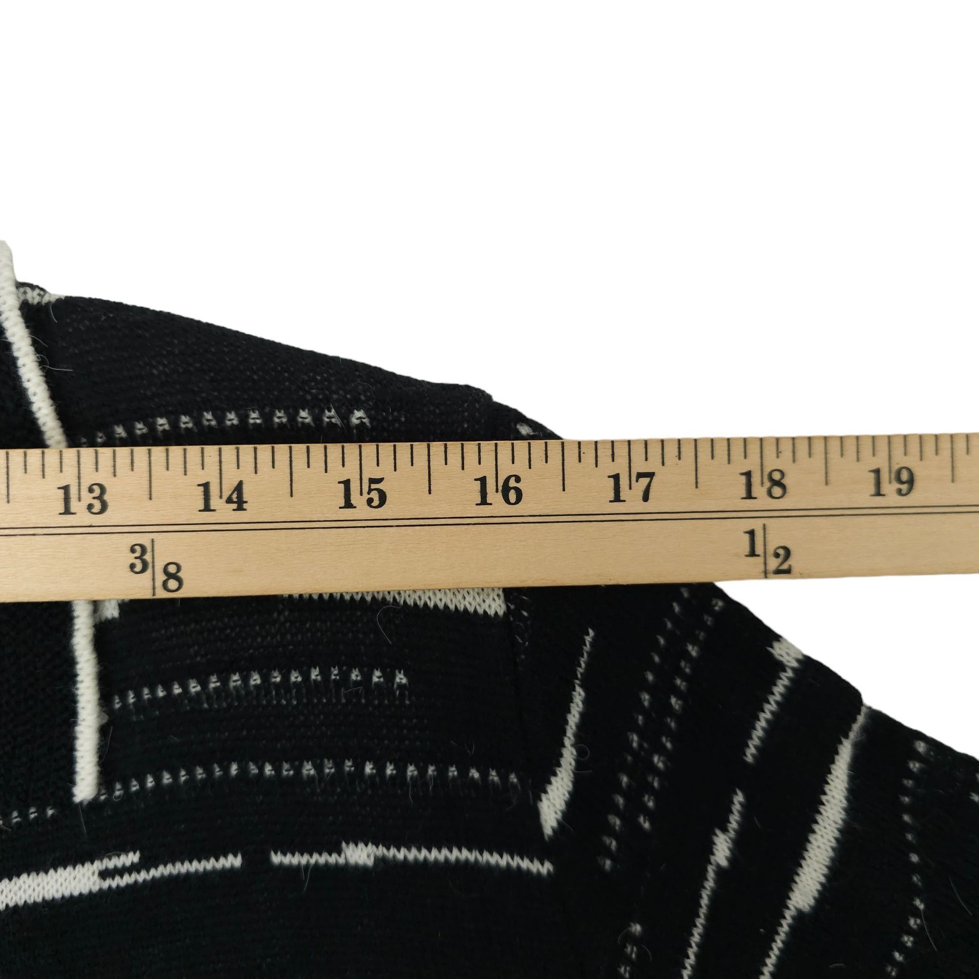 Other Asymmetrical Roni Rabl 3 Button Cardigan Sweater Womens Size Size L / US 10 / IT 46 - 4 Thumbnail