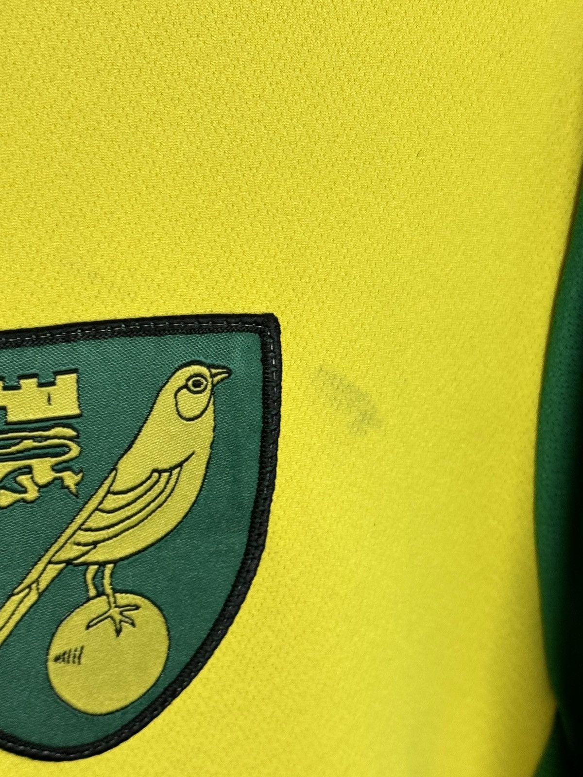 Errea Norwich City 13/14 Home Football Jersey Size US S / EU 44-46 / 1 - 5 Thumbnail