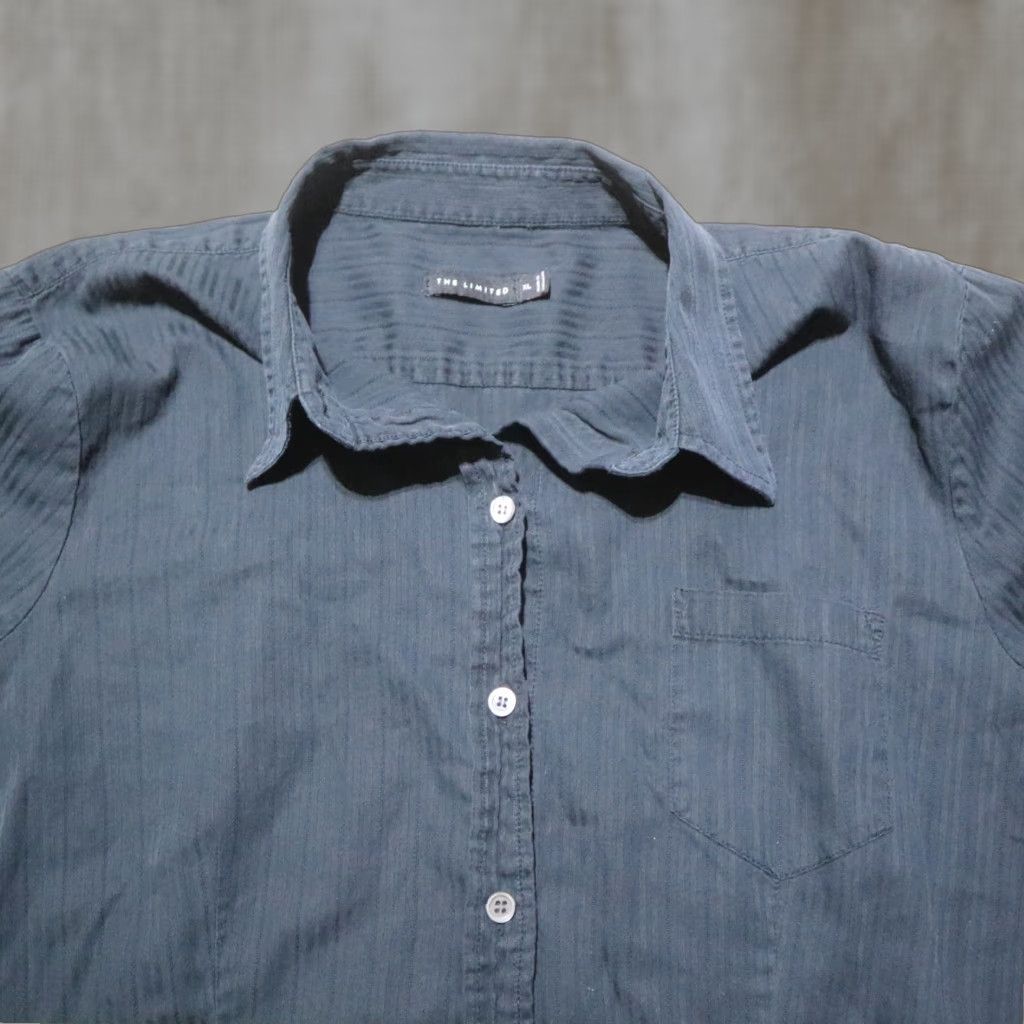 Vintage VINTAGE The Limited Blouse Shirt XL Black Button-Up Long Sleeve Women Size XL / US 12-14 / IT 48-50 - 1 Thumbnail