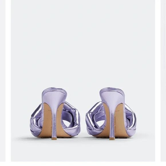 Bottega Veneta o1loc1c0824 608854 Lido Mule in Lilac Size US 6 / IT 36 - 5 Thumbnail