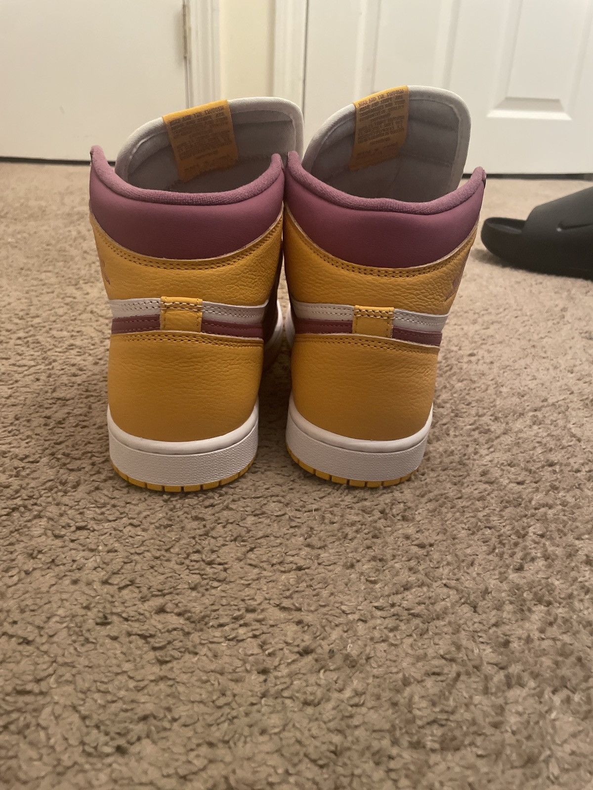 Jordan Brand Jordans Size US 8 / EU 41 - 7 Thumbnail