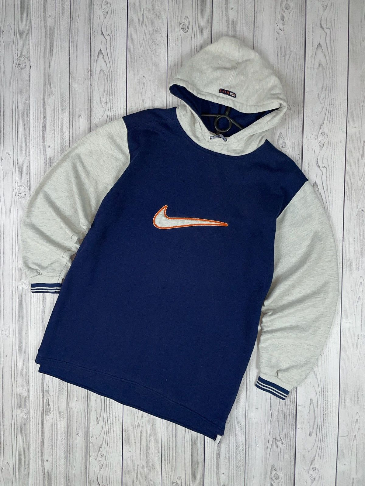 Nike Vintage nike hoodie big swoosh logo size S Size US S / EU 44-46 / 1 - 1 Thumbnail