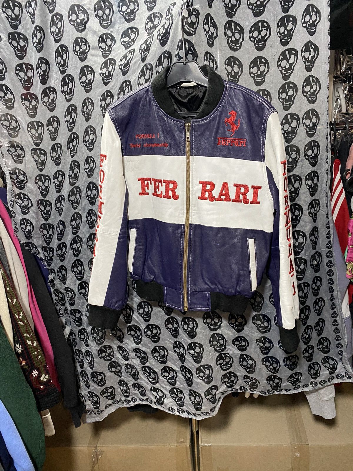 Ferrari Ferrari Vintage leather jacket big logo for woman Size XS / US 0-2 / IT 36-38 - 1 Thumbnail