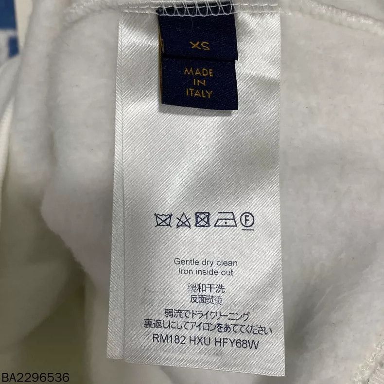 Louis Vuitton Louis Vuitton Mountain Logo Sweatshirt-2506 Size US XS / EU 42 / 0 - 5 Thumbnail