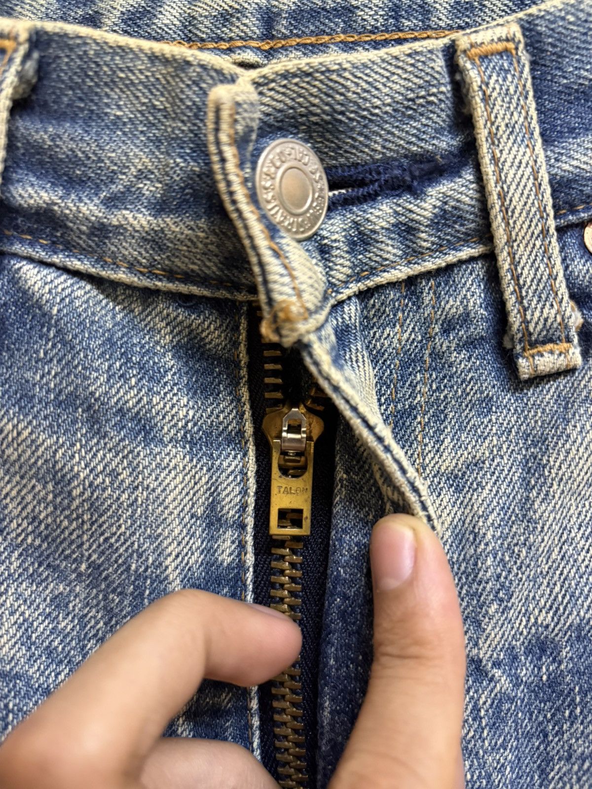 Levi's Vintage 90s Levis 502 XX J22 W27 L34 Selvedge Jeans Size US 27 - 19 Thumbnail