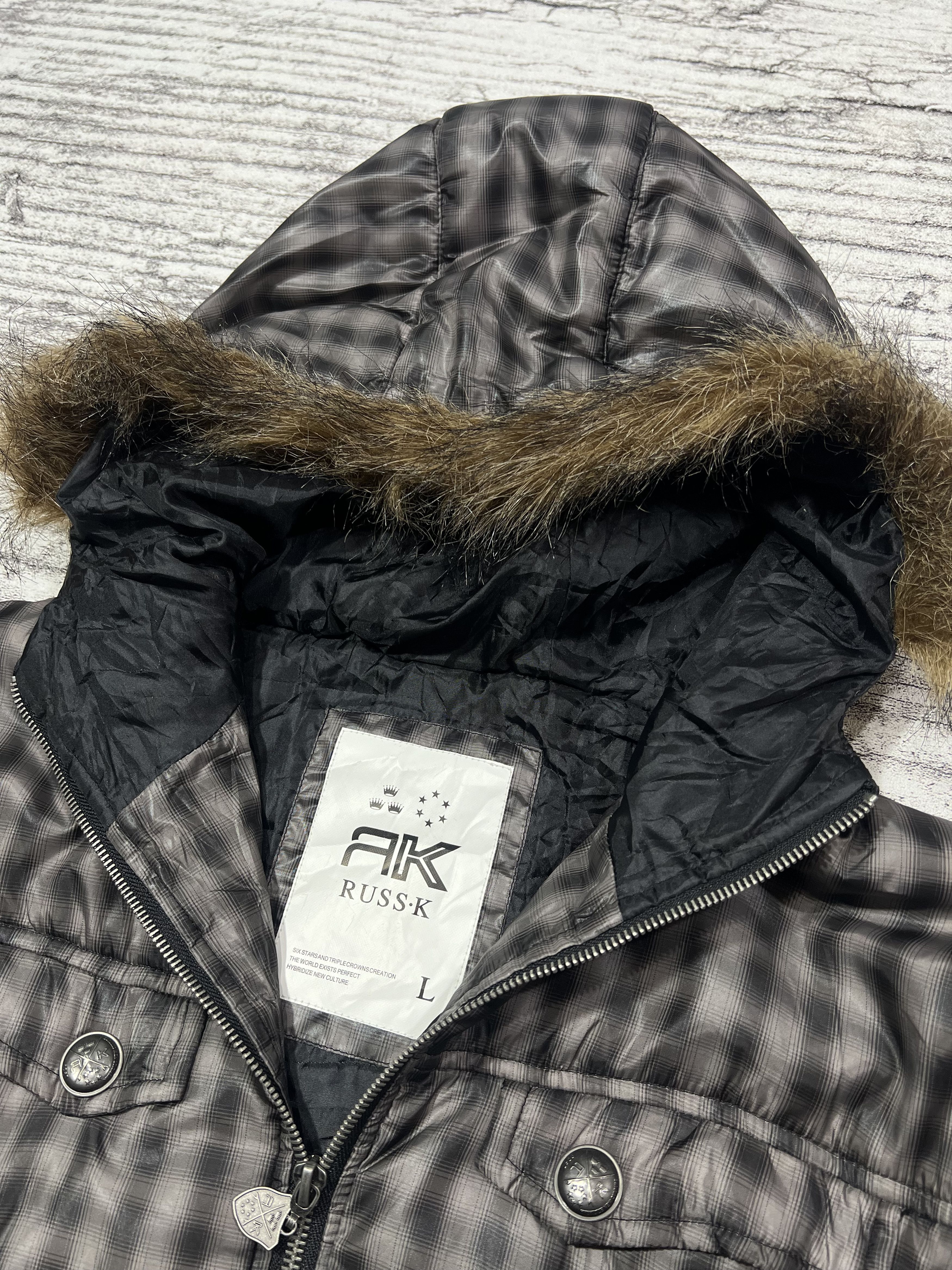 If Six Was Nine 2000s Archival Hysteric Fuga Y's 14th Fur Puffer y2k Lgb Size US L / EU 52-54 / 3 - 8 Thumbnail