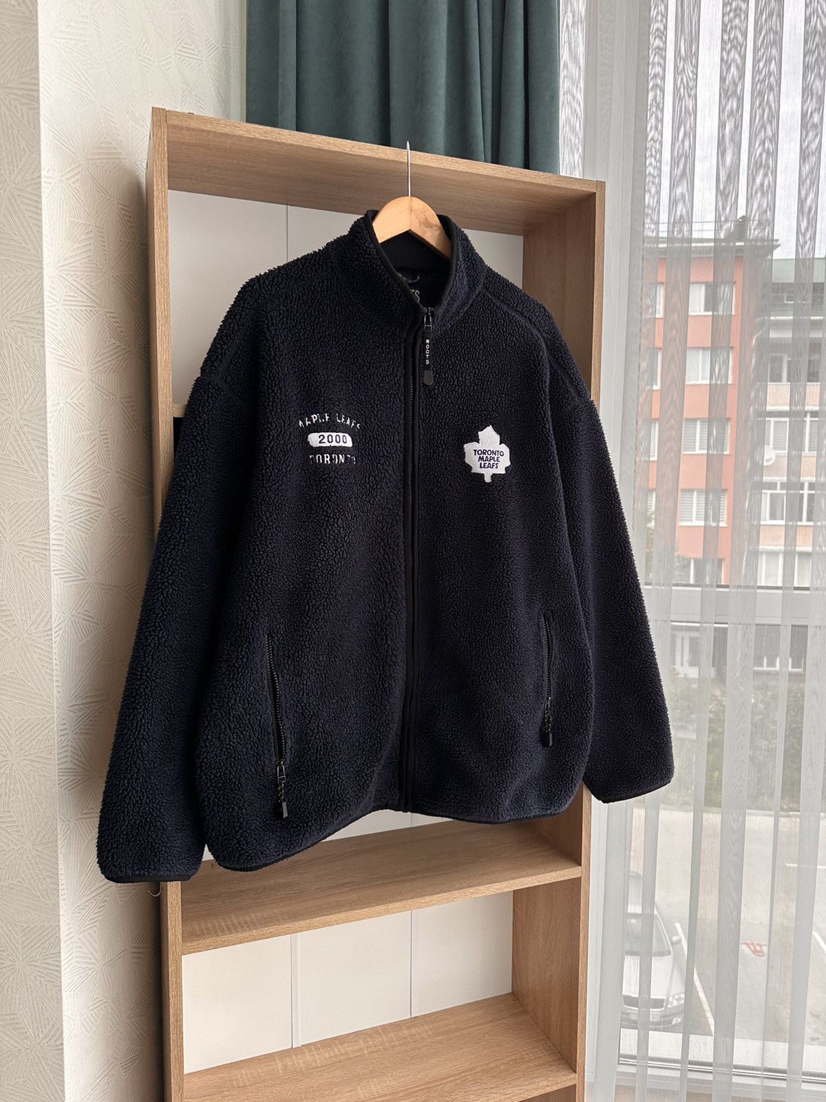 NHL × Vintage Vintage Toronto Maple Leafs NHL 2000 Sherpa Jacket Size US XL / EU 56 / 4 - 2 Thumbnail