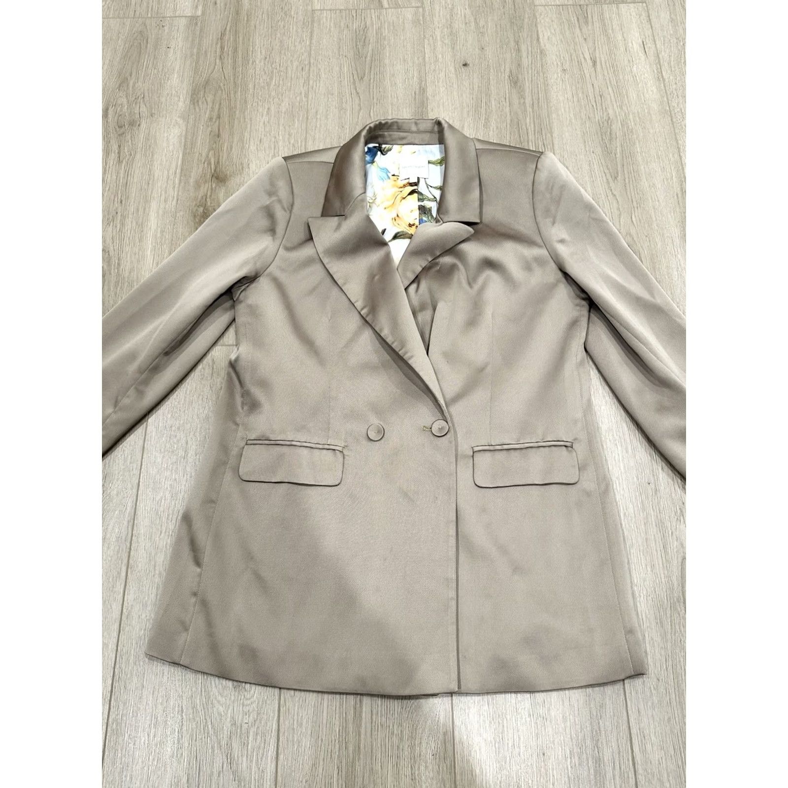 Vintage Favorite Daughter Blazer Medium Beige Floral Satin Double Breasted Oversized Size M / US 6-8 / IT 42-44 - 3 Thumbnail