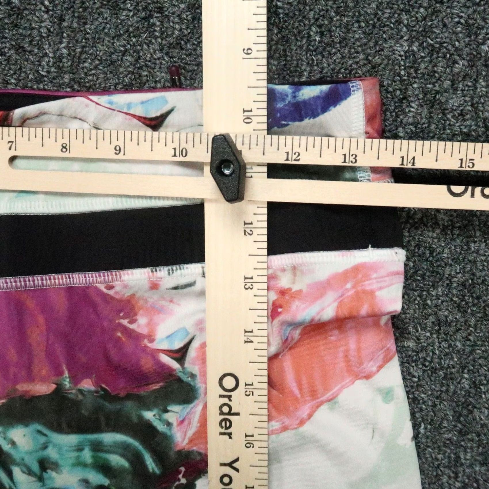 Lululemon Lululemon Womens 6 White Pink Run Inspire Crop II Colorful Zip Pocket Yoga Leggings Size 28" / US 6 / IT 42 - 7 Thumbnail