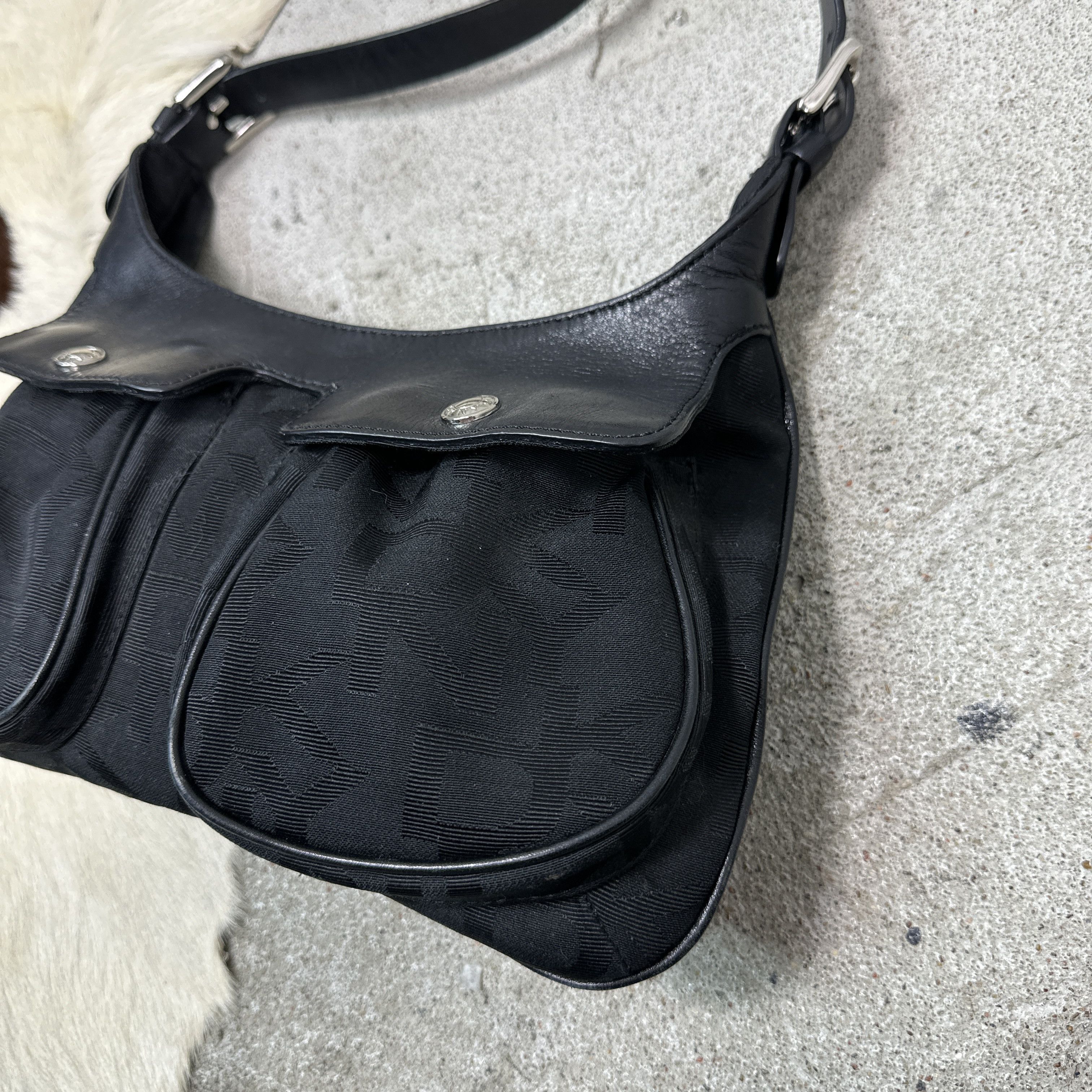 DKNY Vintage Avant Garde Grunge DKNY Mini Bag Y2K Size ONE SIZE - 3 Thumbnail