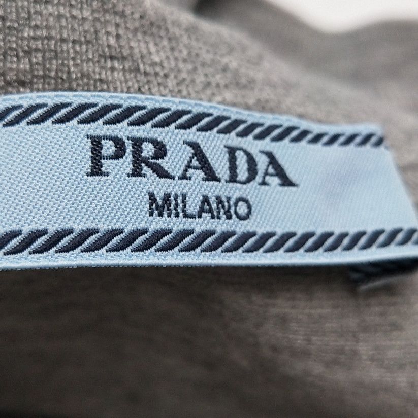 Other Prada Logo Crop Top in Velvet Blend . Size S / US 4 / IT 40 - 5 Thumbnail