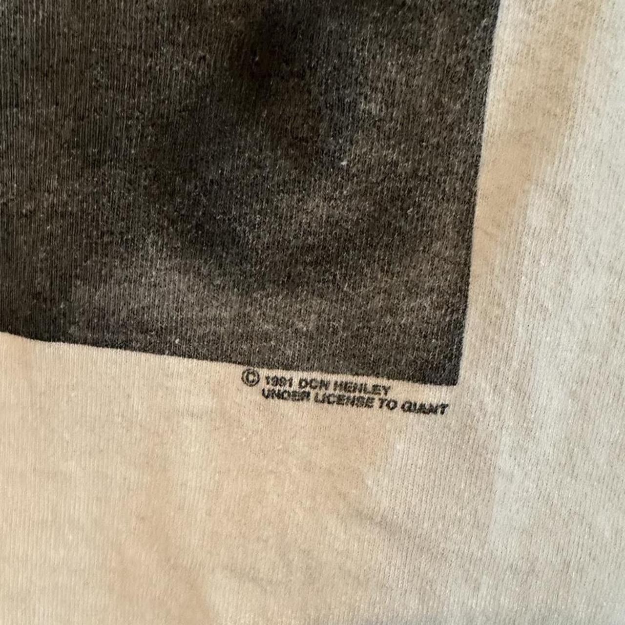 Vintage Vintage 1991 The Eagles Don Henley Hotel California T-Shirt Size US XL / EU 56 / 4 - 6 Thumbnail