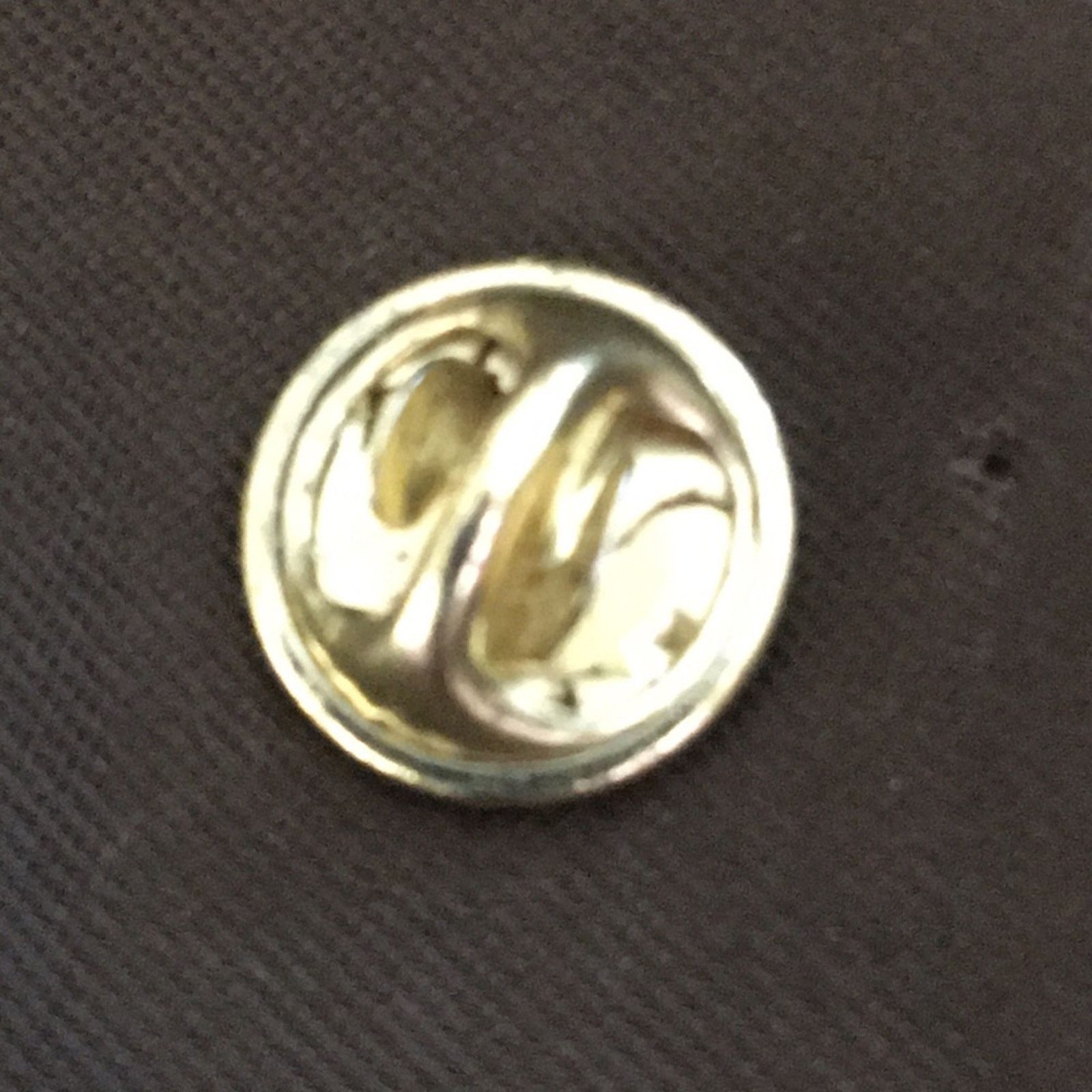 Jewelry Gold tone little lamb lapel tac pin Size ONE SIZE - 5 Thumbnail