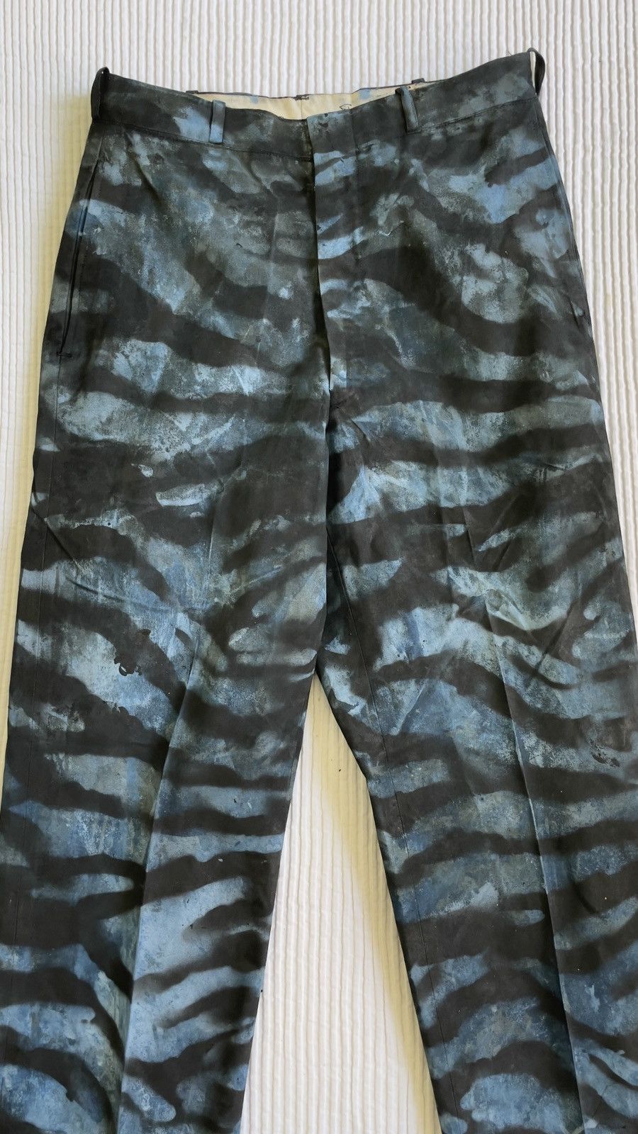 Japanese Brand Blackwatch Snow Tiger Hand Camo Size US 29 - 8 Thumbnail