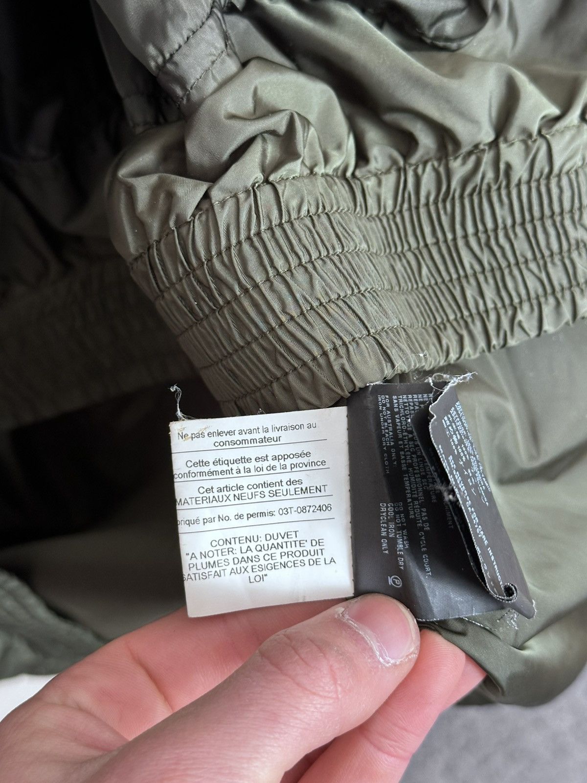 Prada Prada Sport SGA407 Down Puffer Jacket Olive Green Size 52/L Size US L / EU 52-54 / 3 - 11 Thumbnail