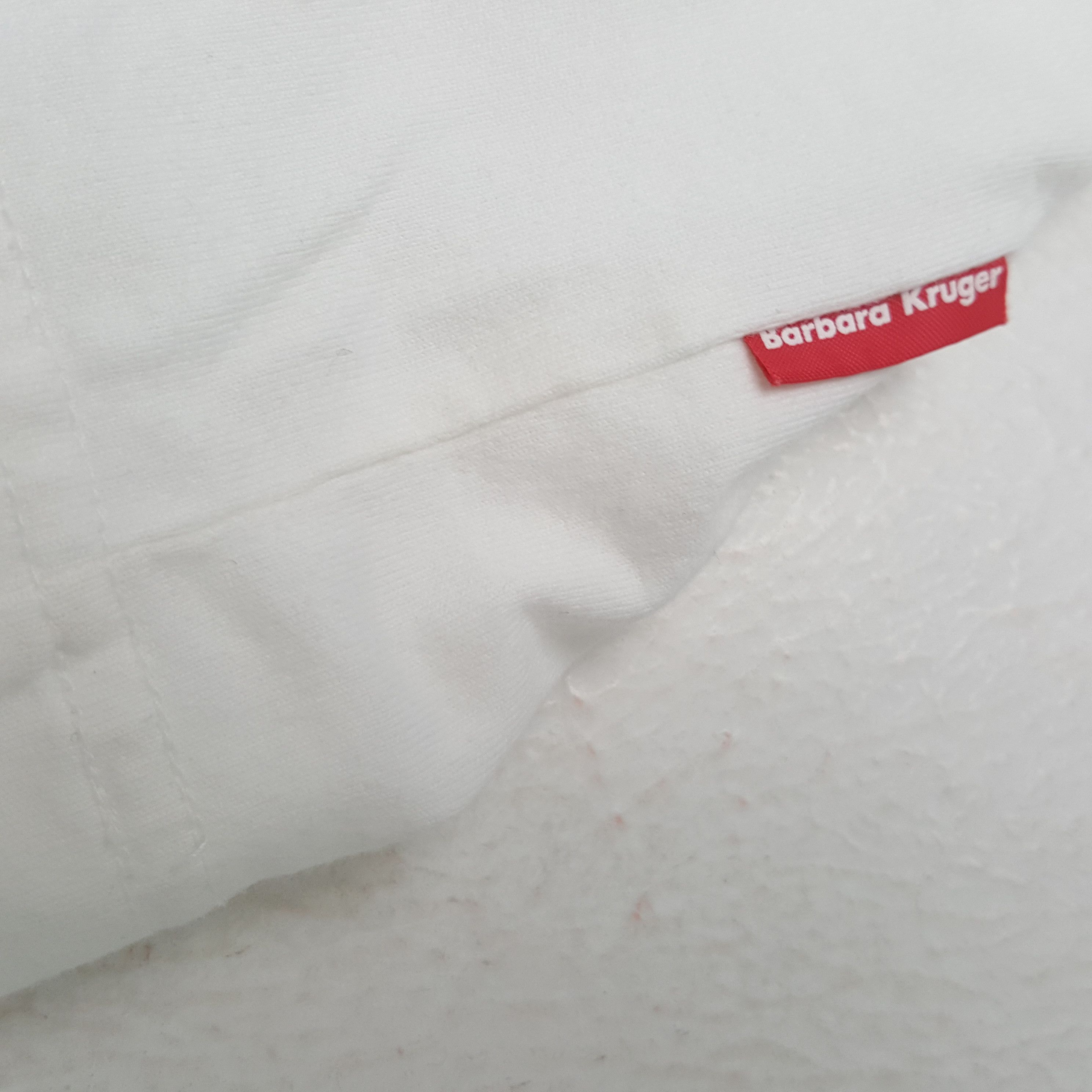 Barbara Kruger × Uniqlo × Vintage Vintage BARBARA KRUGER American Artist Art Design T-Shirts Size US L / EU 52-54 / 3 - 5 Thumbnail