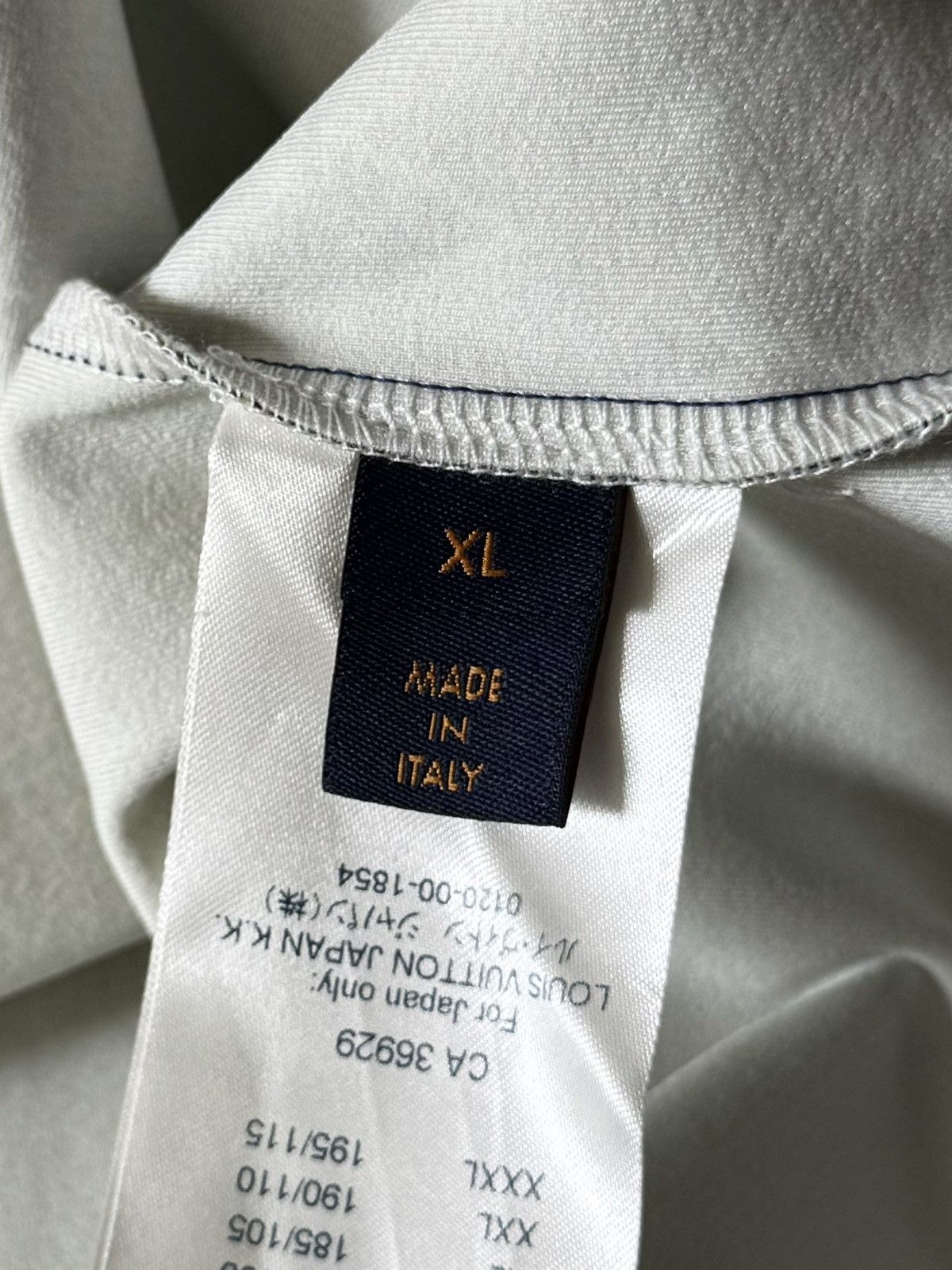 Louis Vuitton Louis Vuitton - Virgil Abloh - SS20 - 2054 - Packable Shirt Size US XL / EU 56 / 4 - 19 Thumbnail